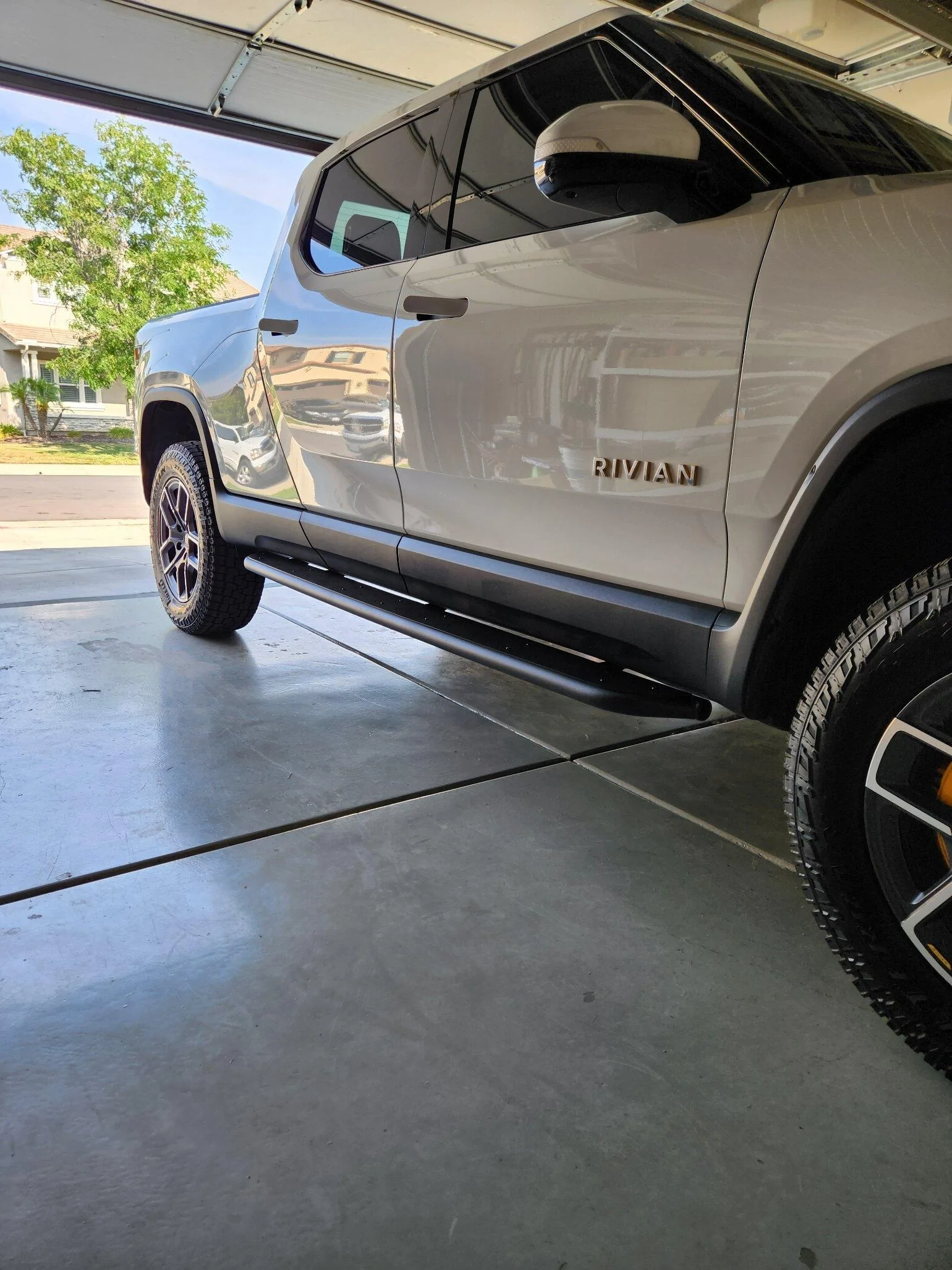 Rivian R1T R1S JEBINC’s Review and Installation of the EV Sportline / 1EV / RMaxx Running Boards – Including Lessons Learned, Tips and Sealing of 4” hole procedure! 20230715_163650