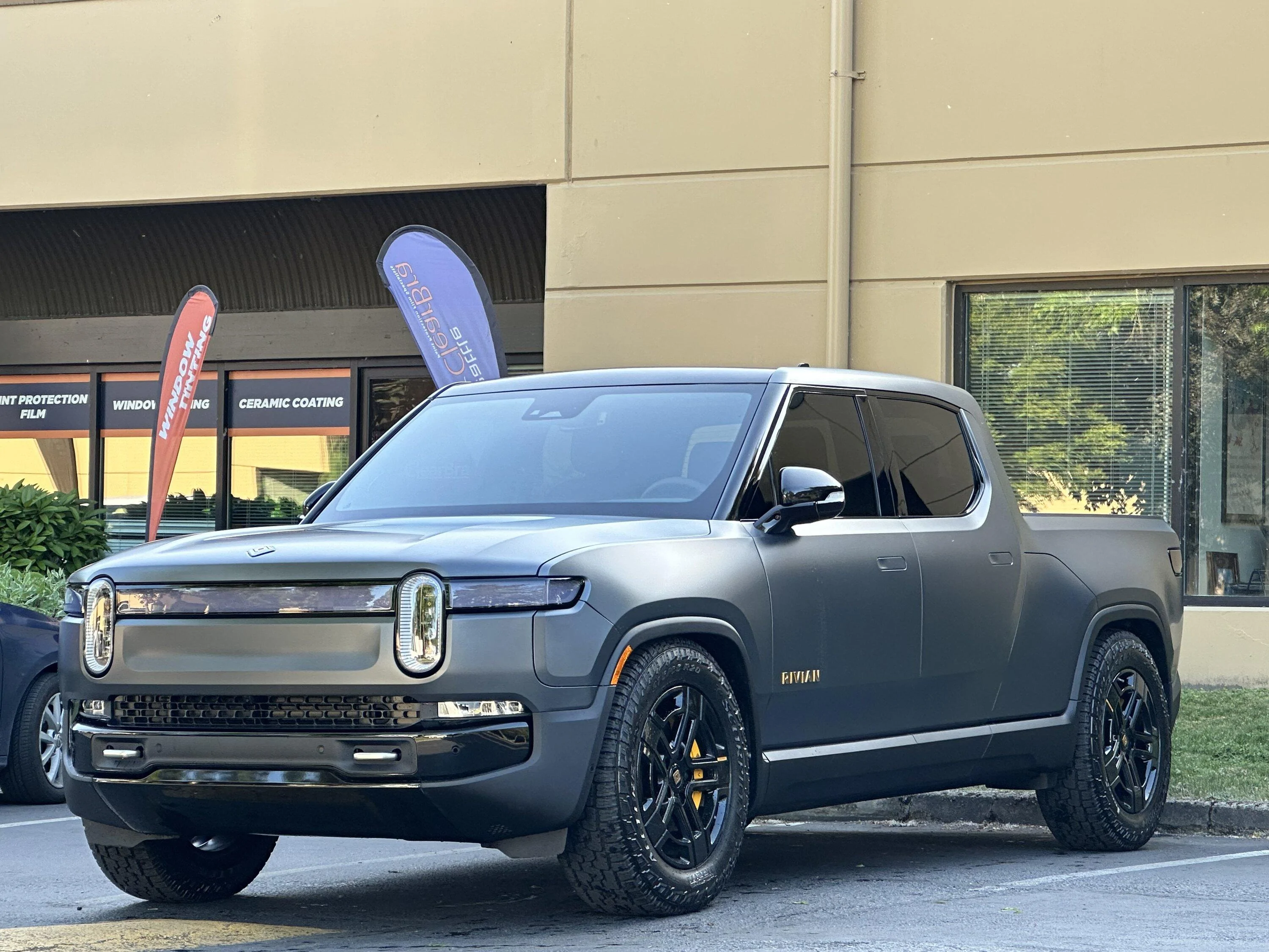 Rivian R1T R1S Xpel Vancouver Rivian PPF Paint Protection Film Ceramic Coating Tint Chrome Delete IMG_4047