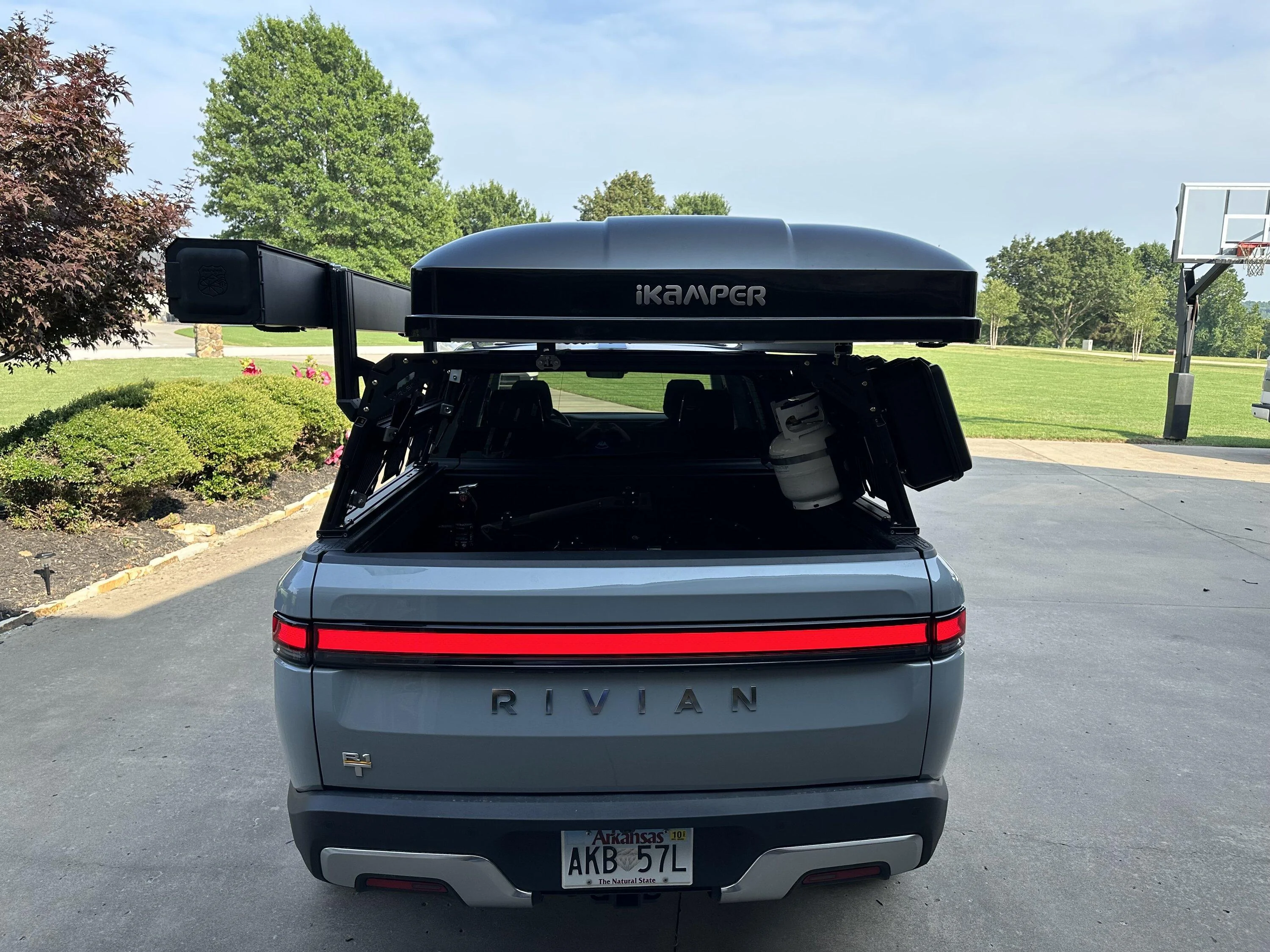 Rivian R1T R1S LIMESTONE R1T Photos IMG_7727