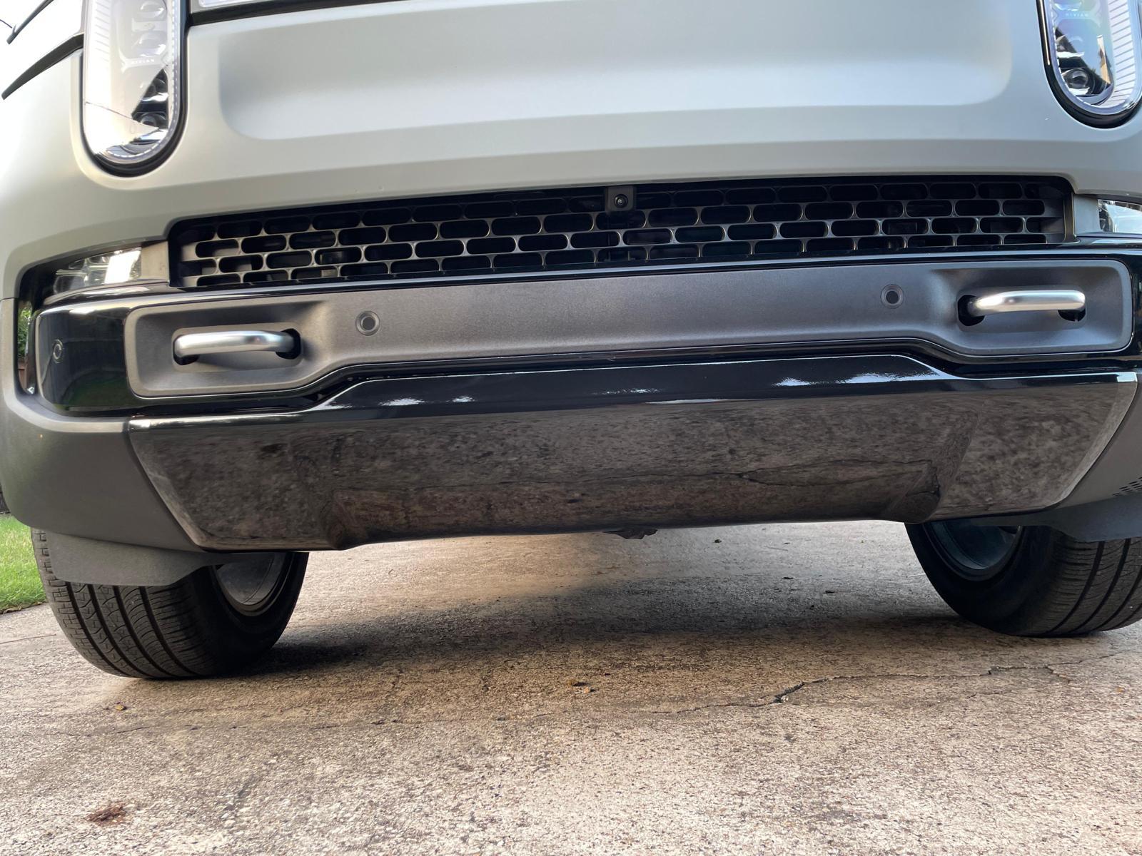 Rivian R1T R1S ? LIMESTONE R1S  Photos 13