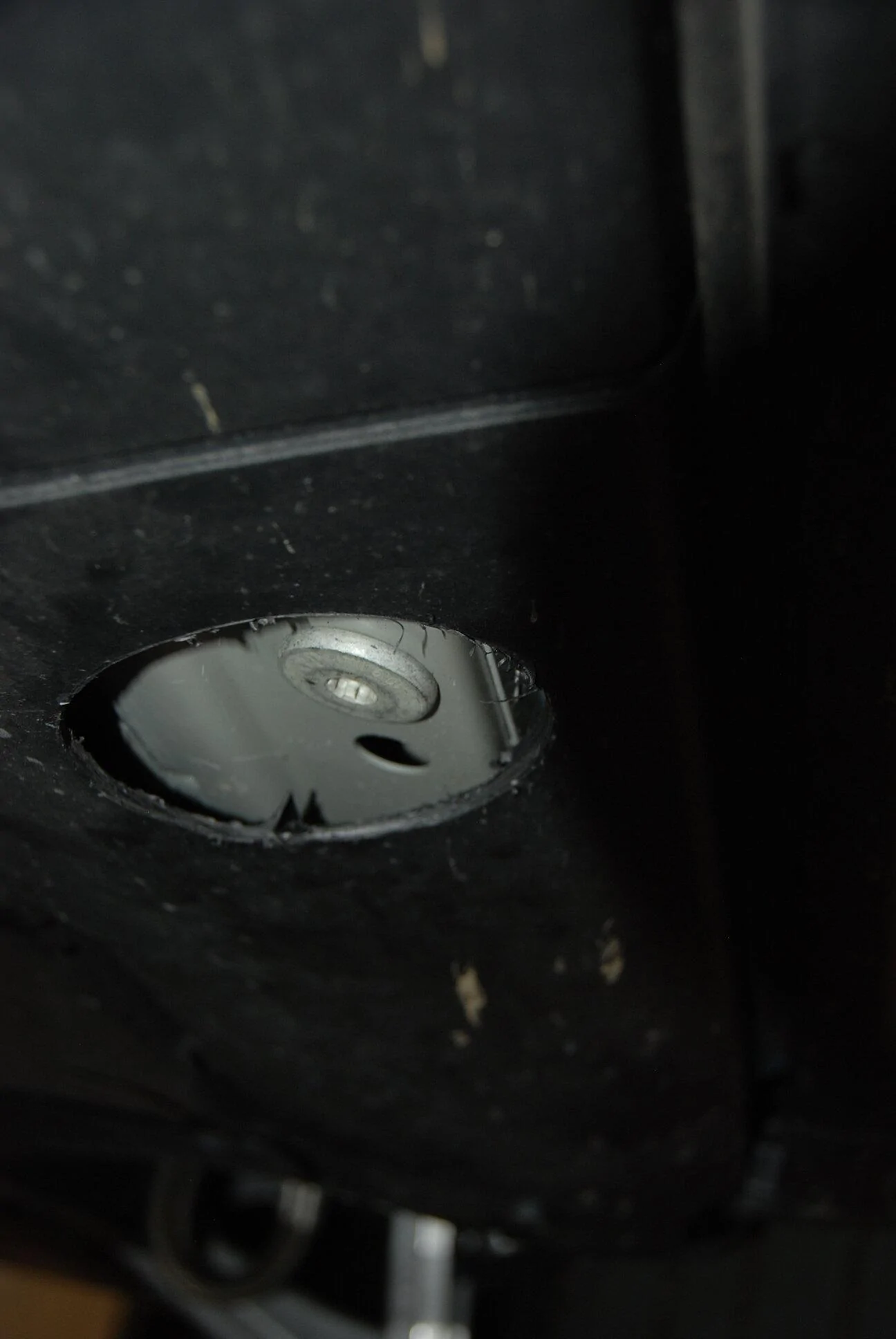 Rivian R1T R1S JEBINC’s Review and Installation of the EV Sportline / 1EV / RMaxx Running Boards – Including Lessons Learned, Tips and Sealing of 4” hole procedure! DSC_0030