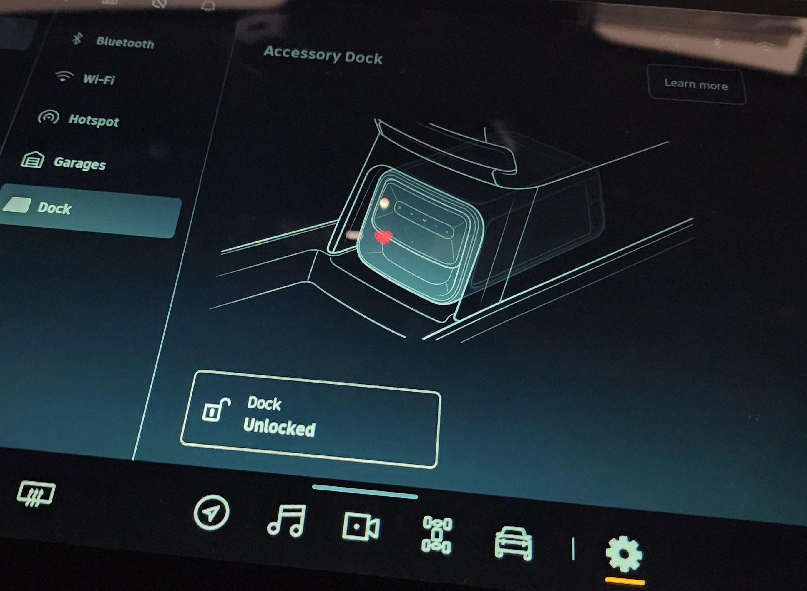 Rivian R1T R1S 2023.26.0 Software Update Pushed 20230717_210052