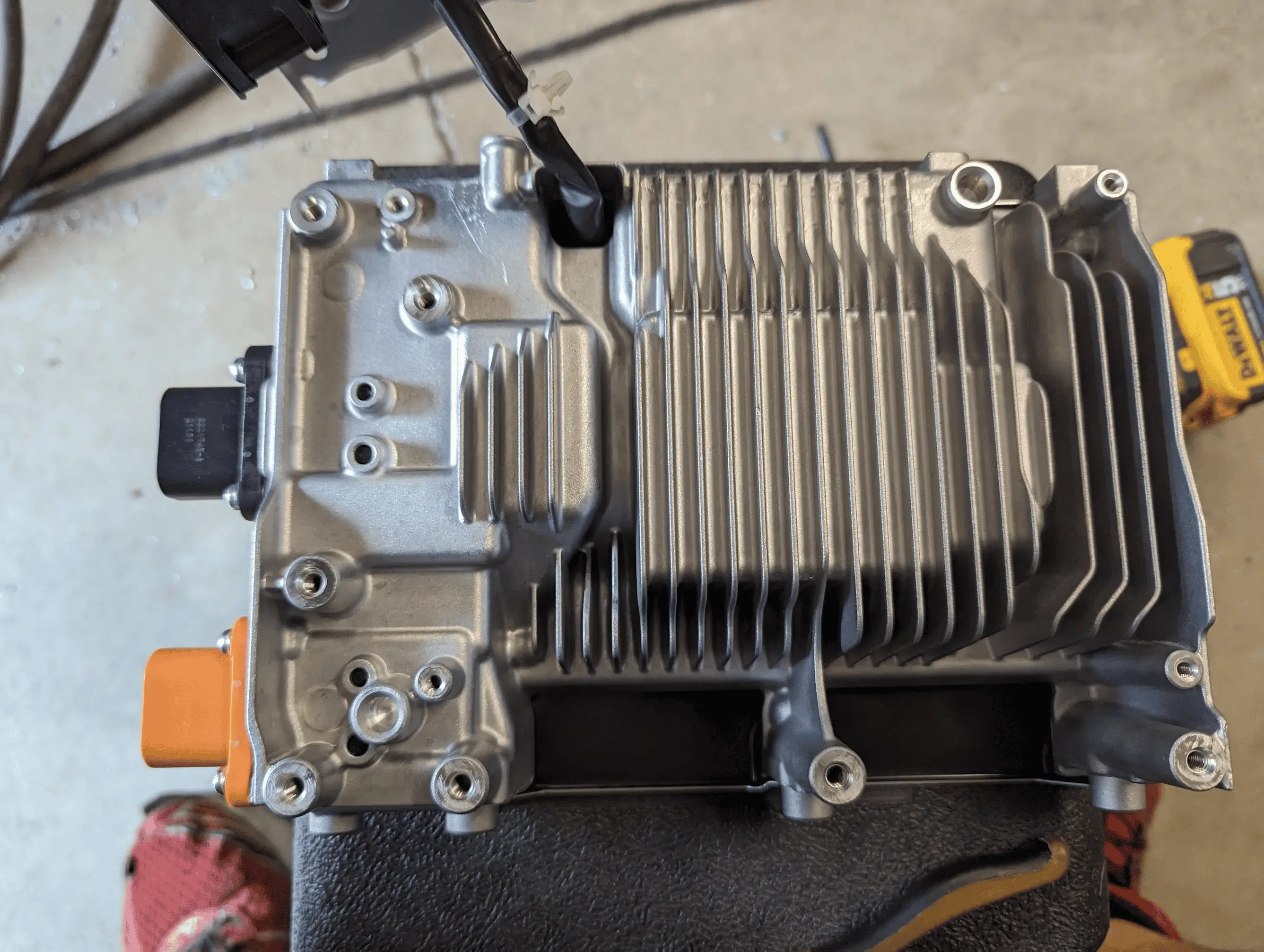 Rivian R1T R1S 120V Inverter Teardown 1689713232070
