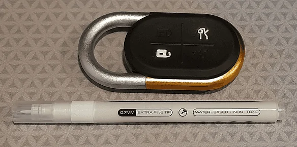 Rivian R1T R1S Painted the key fob 1689714974060