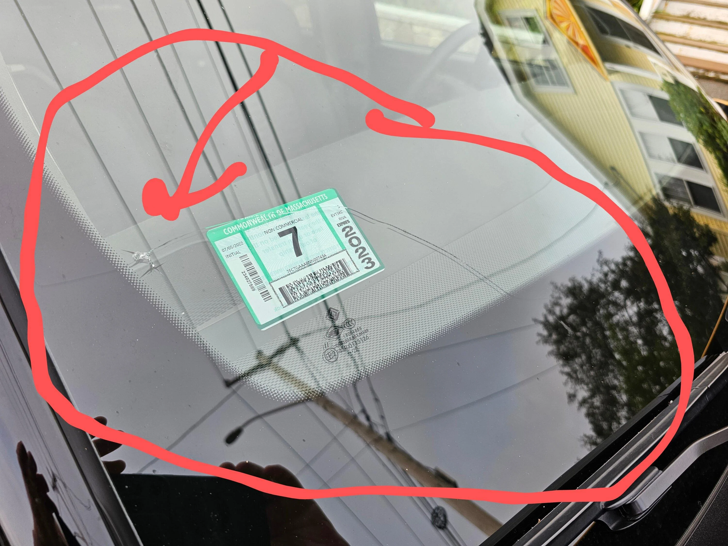 Rivian R1T R1S MA Glass replacement 20230718_084243~2