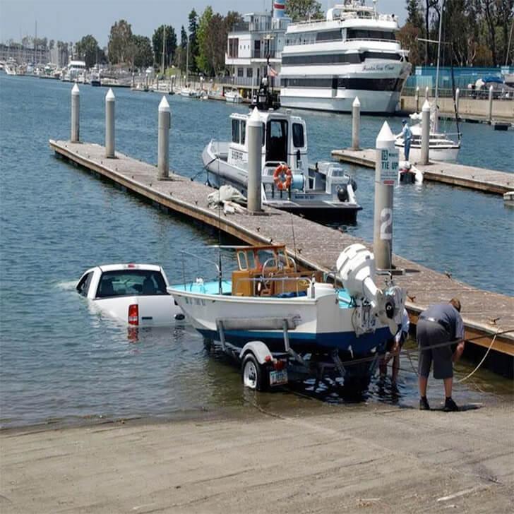 Rivian R1T R1S Who needs a boat? R1T River Water Tested! Oh-No