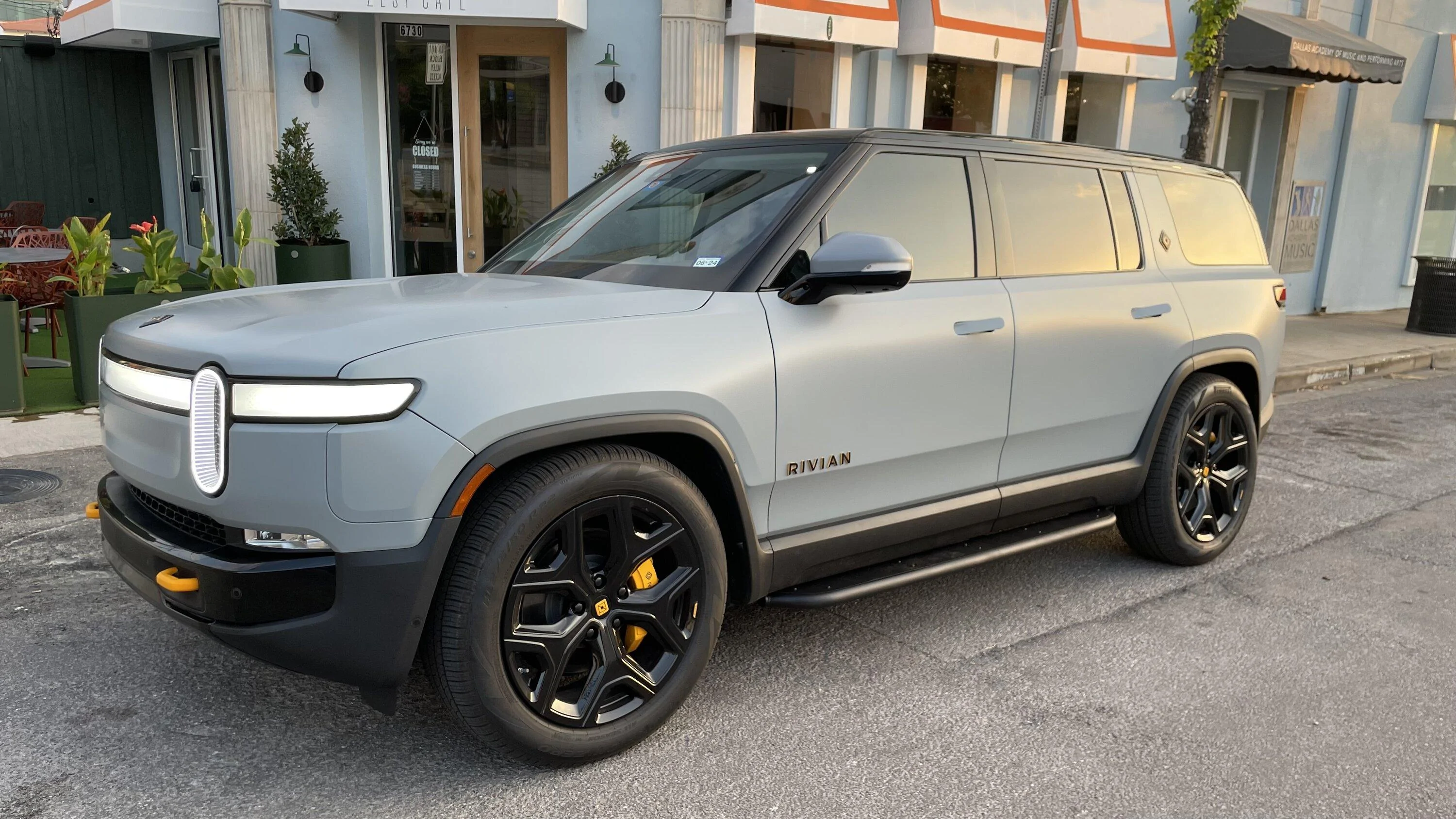Rivian R1T R1S JEBINC’s Review and Installation of the EV Sportline / 1EV / RMaxx Running Boards – Including Lessons Learned, Tips and Sealing of 4” hole procedure! IMG_1572