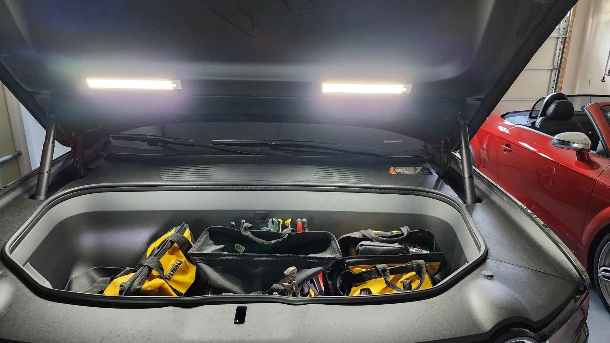 Rivian R1T R1S Adding hood light for Frunk? 20230721_175801