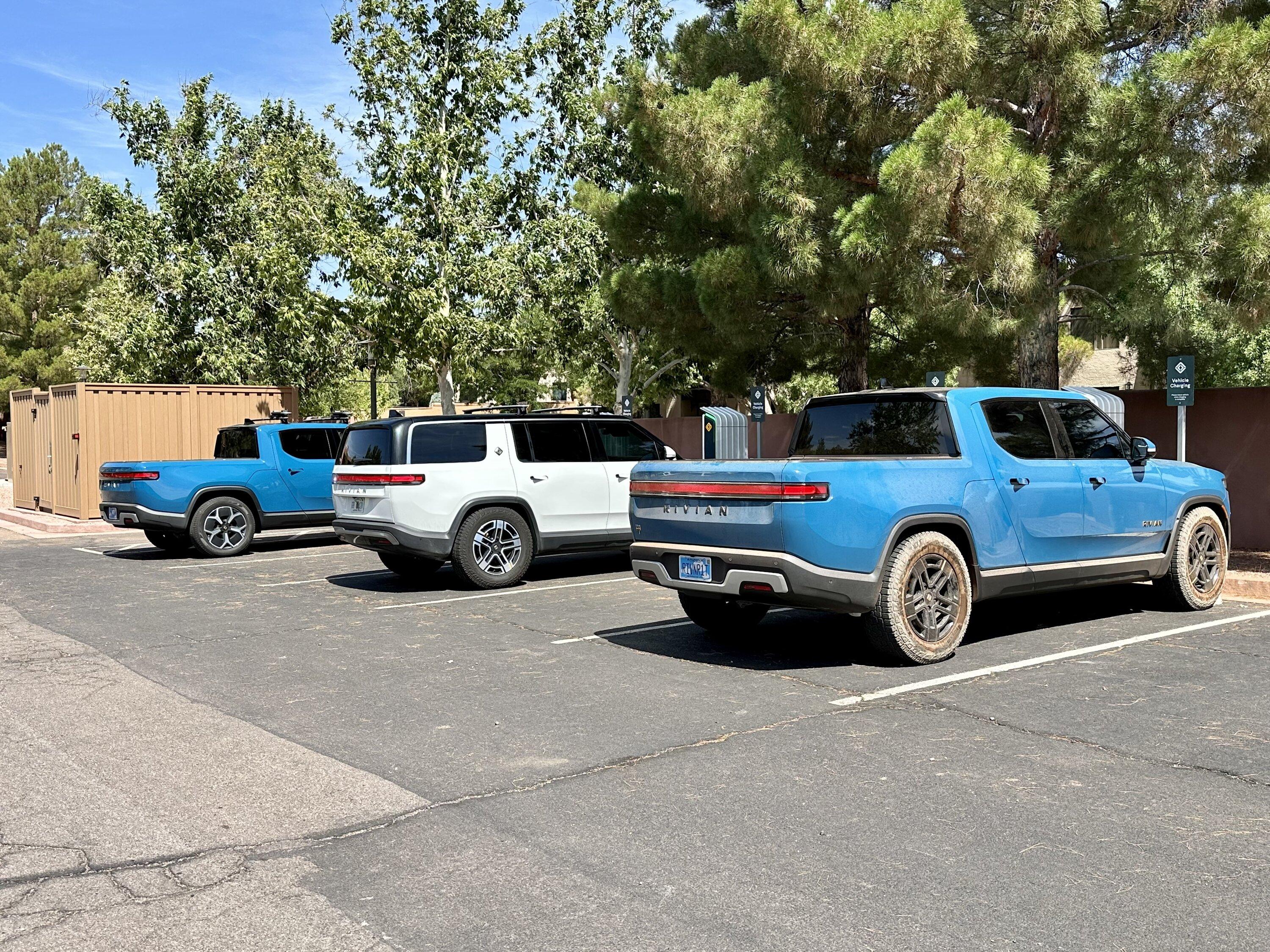 Rivian R1T R1S Trip to Sedona From Phoenix. Hit Soldier's Pass + Broken Arrow Trail + RAN Station IMG_2698