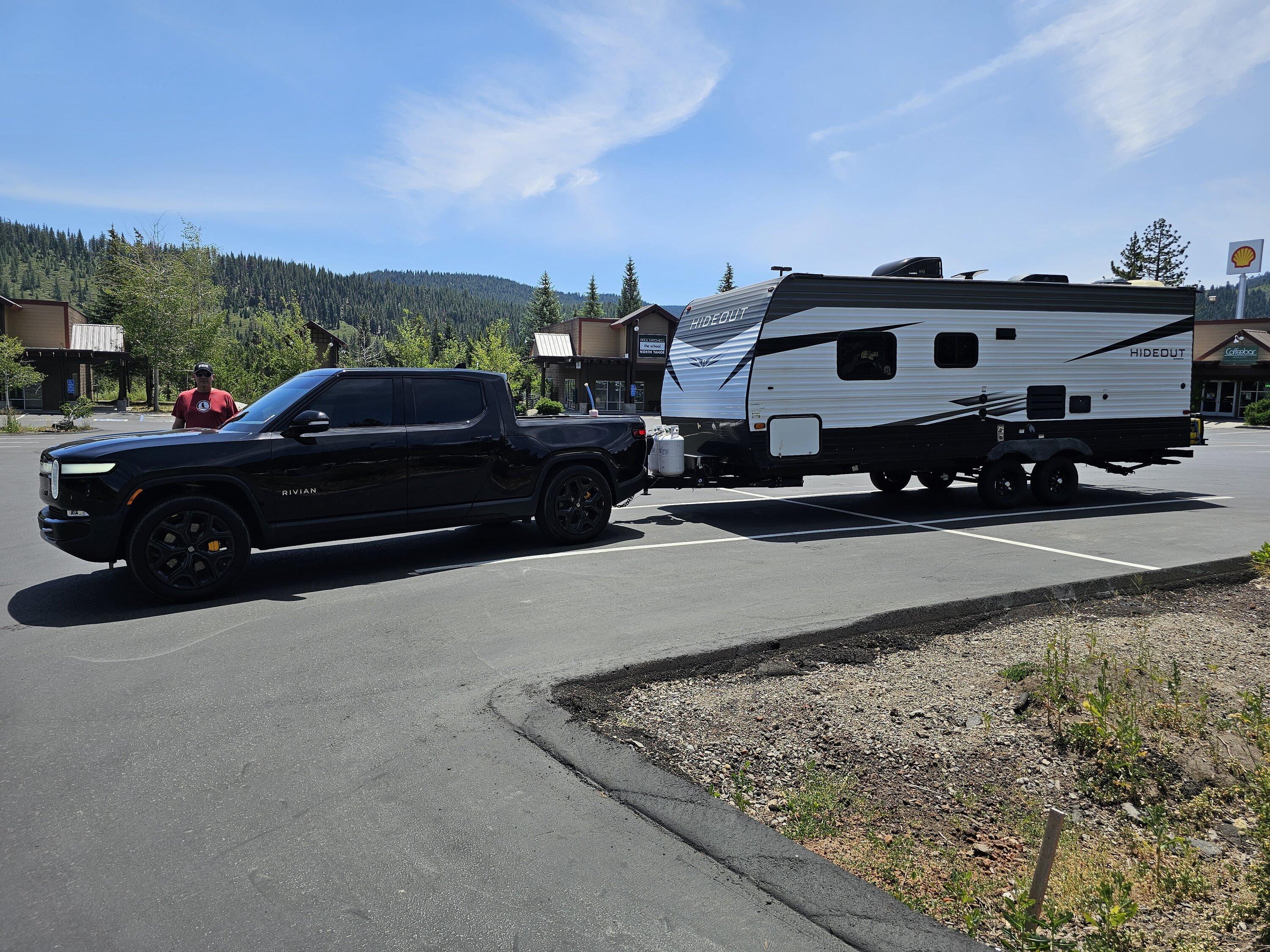 Rivian R1T R1S Towing + Efficiency: Please post your experience! 20230722_134546
