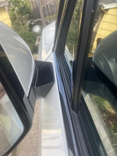 Rivian R1T R1S Options to black-out my side mirrors? IMG_4574