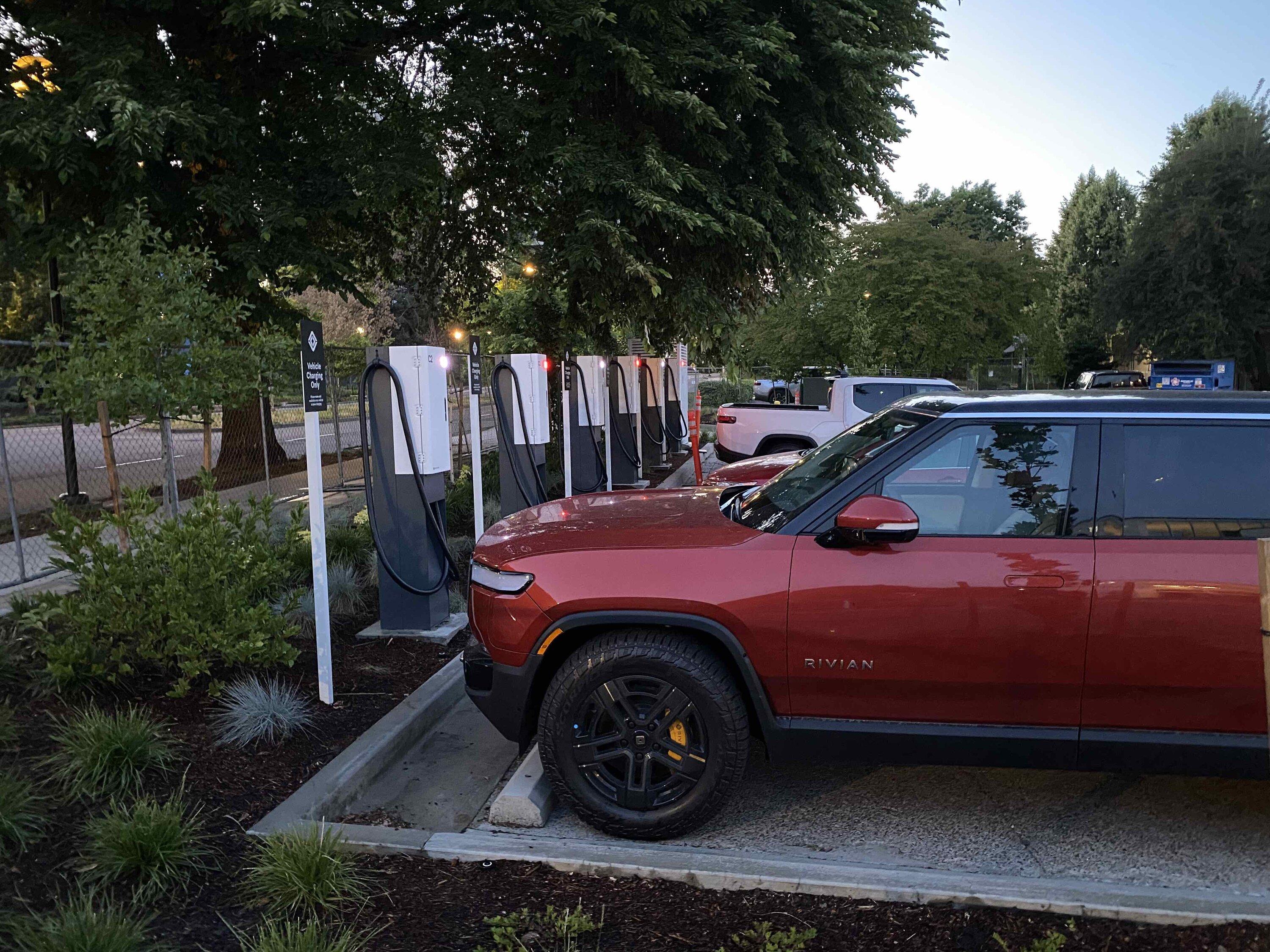 Rivian R1T R1S Possibly some activity in Portland downtown chargers