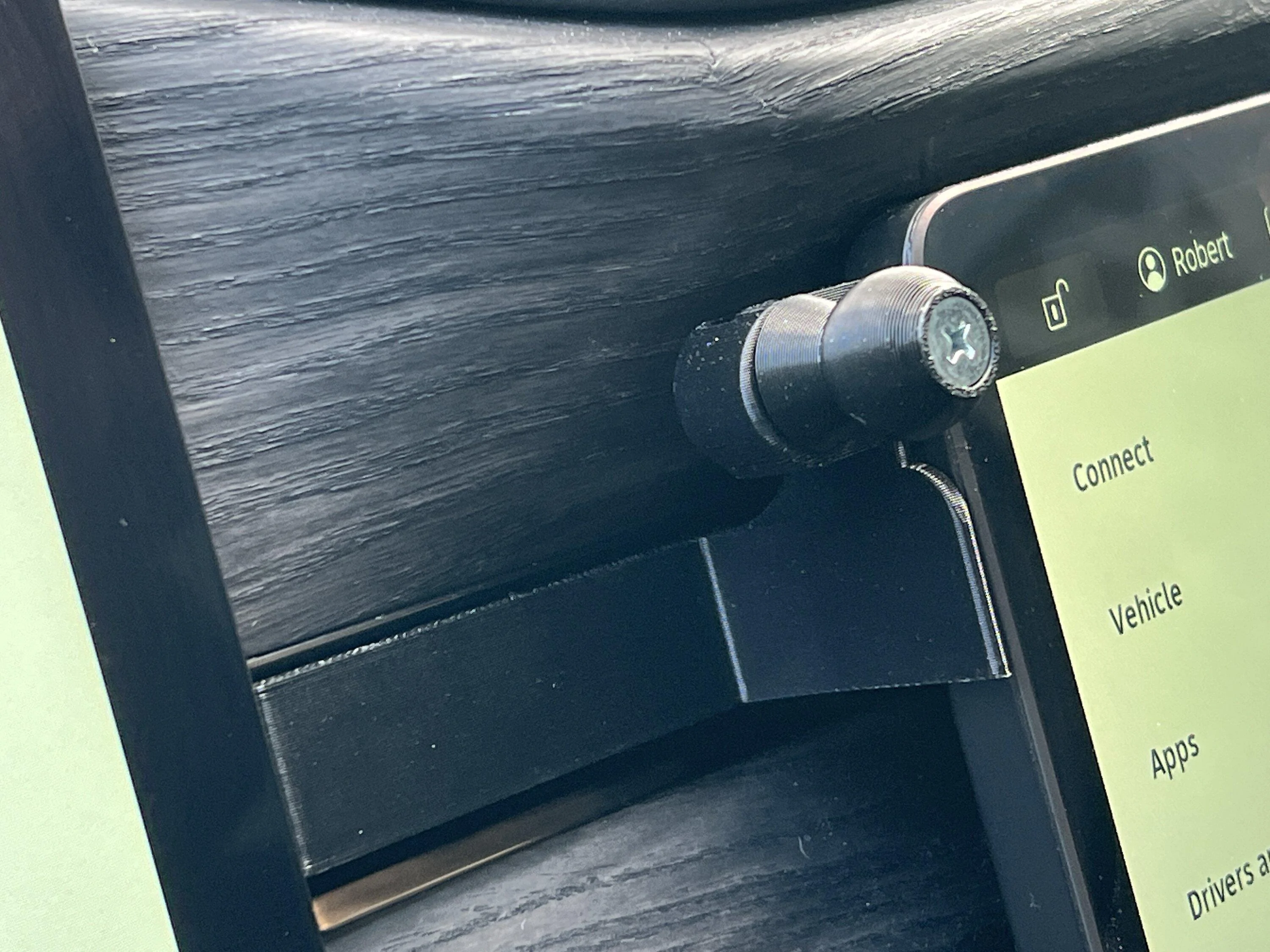 Rivian R1T R1S NEW - OpenSource EV Phone Mount EVO IMG_1665 (1)