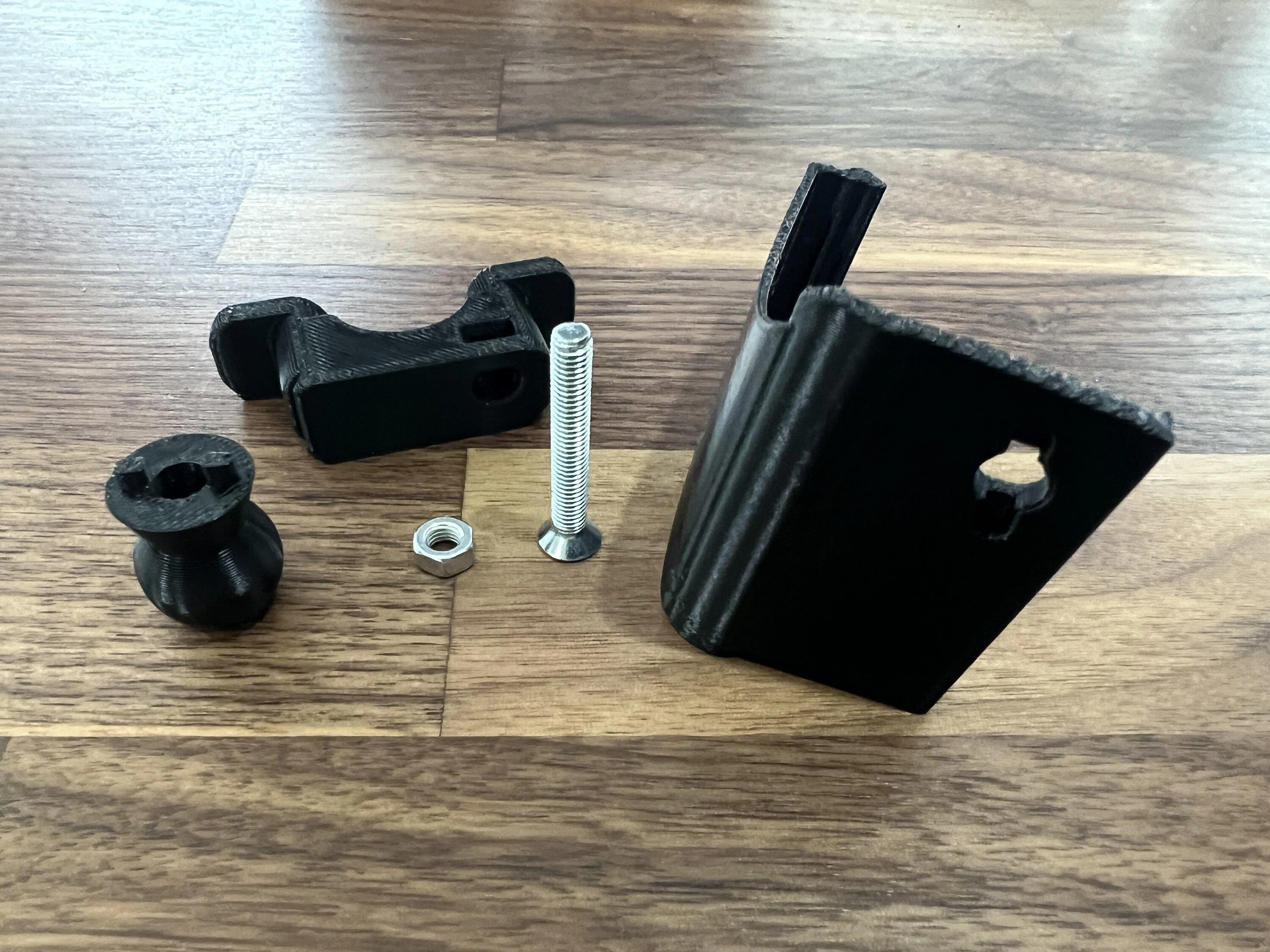Rivian R1T R1S NEW - OpenSource EV Left Phone Mount V2 IMG_1651