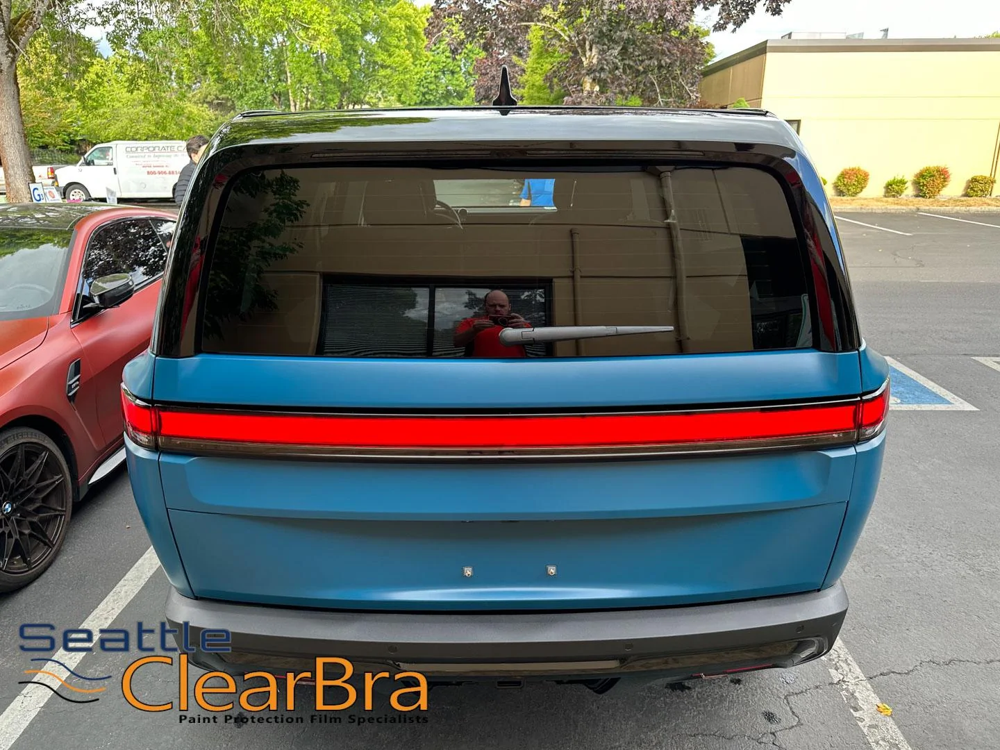 Rivian R1T R1S RIVIAN BLUE Rivian Photos rivain-r1s-blue-tint-chrome-delete-xpel-seattle-clear-bra-redmond-ppf-paint-protection-film-6