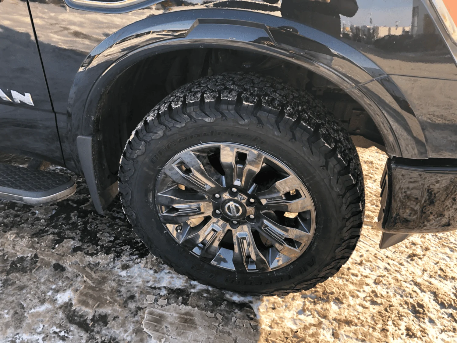 Rivian R1T R1S KO2 size question - anyone running 275/60/20s? 1690420157164