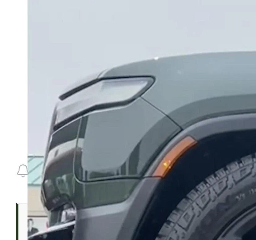 Rivian R1T R1S Real Rivian Photos & Videos E020A5FB-77EC-4381-AF30-05F359A18C75