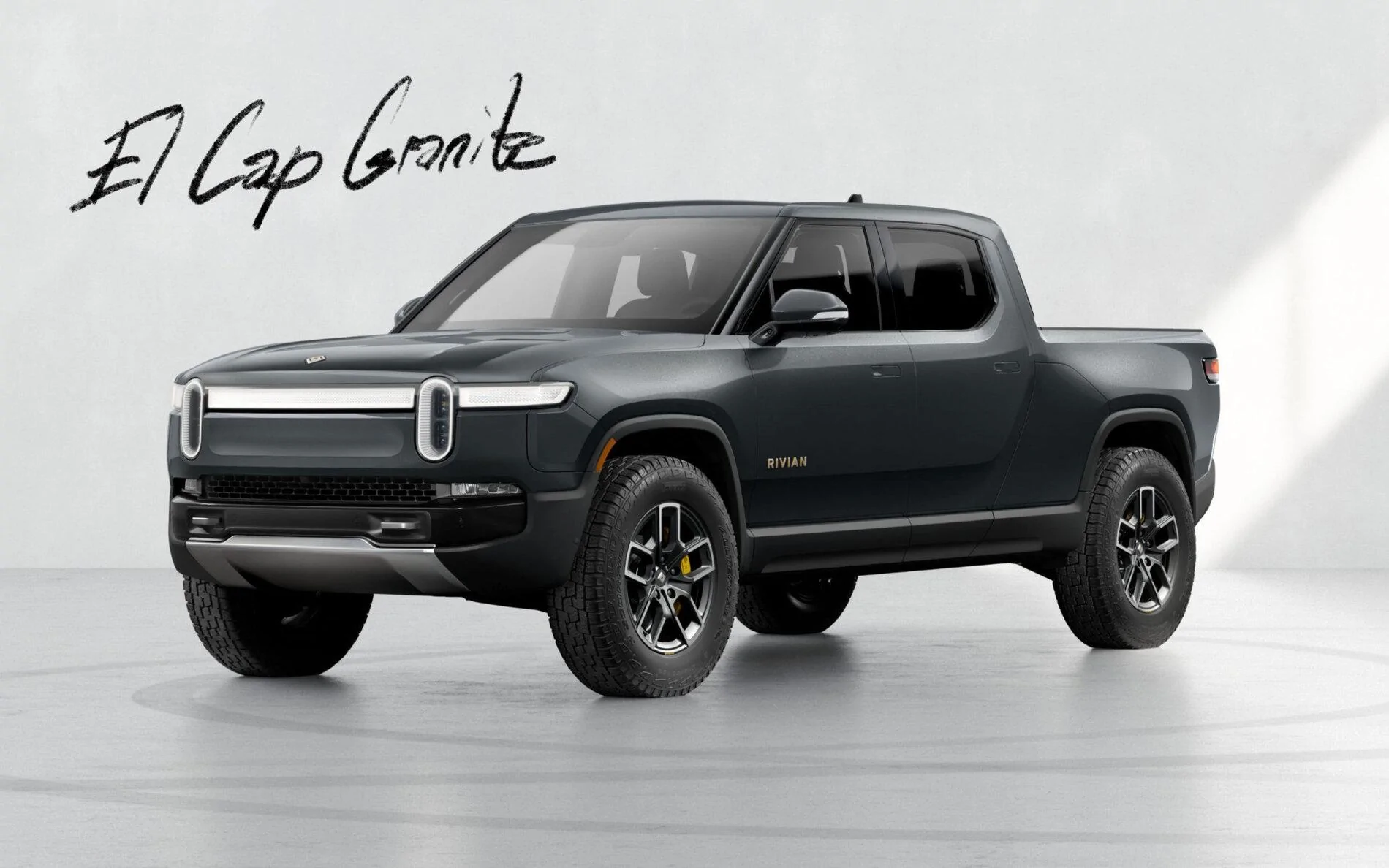 Rivian R1T R1S Real Rivian Photos & Videos 2018_11_Rivian-R1T-ElCapGranite-scaled