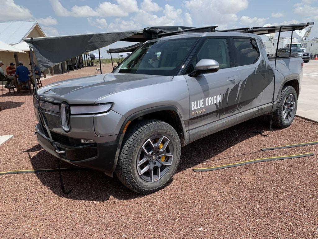 Rivian R1T R1S Real Rivian Photos & Videos E6whBc0WQAQRR0