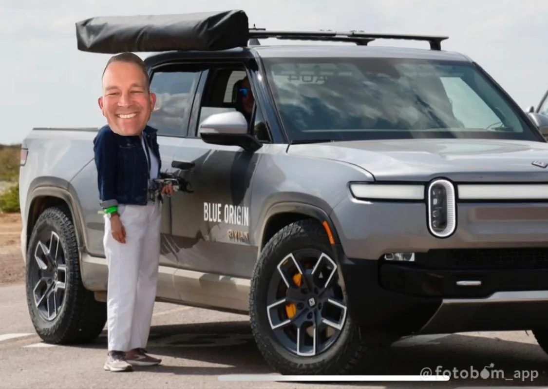 Rivian R1T R1S Real Rivian Photos & Videos 725D135B-3A26-4AE6-9066-18A38135396E