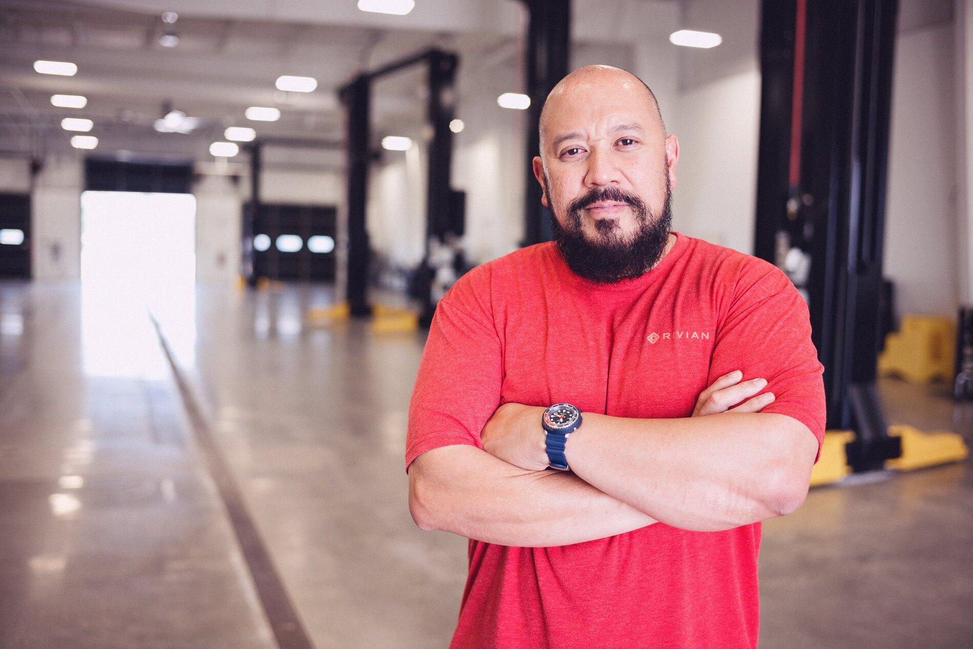 Rivian R1T R1S A look at Rivian Service Centers, now located in Brooklyn, Bellevue, Normal, San Francisco and El Segundo E7ZWdzNVgAQC3eo