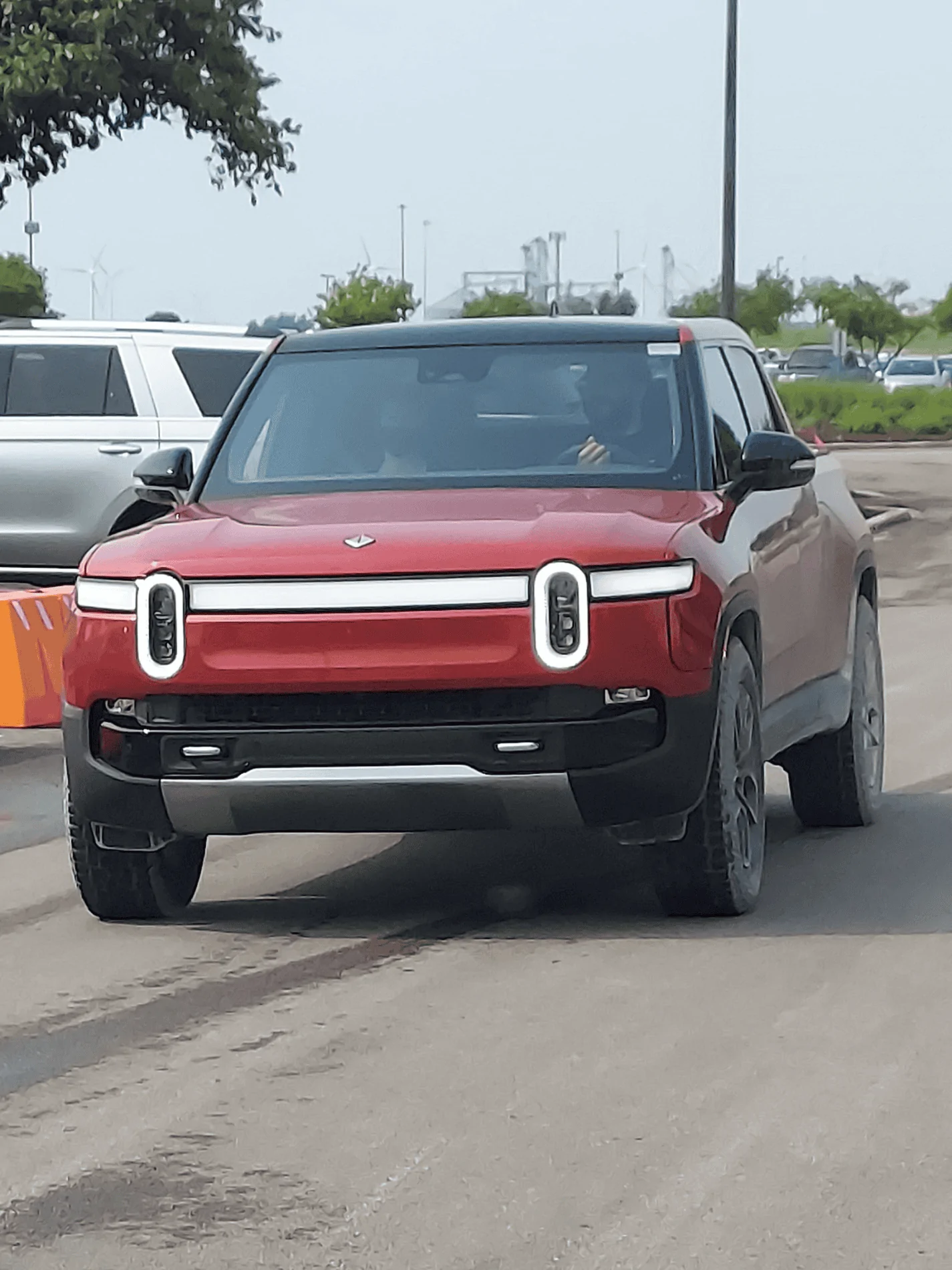 Rivian R1T R1S Clear Look at Canyon Red Rivian R1T 1627765491123
