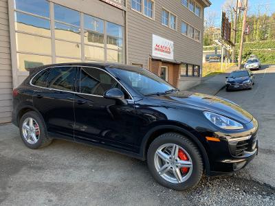Rivian R1T R1S Delay Placeholder Vehicles Porsche Cayenne1