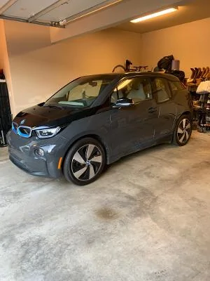 Rivian R1T R1S Delay Placeholder Vehicles i3