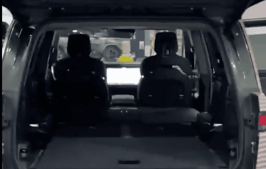 Rivian R1T R1S Real Rivian Photos & Videos Screen-Shot-2021-03-10-at-10.02.40-PM