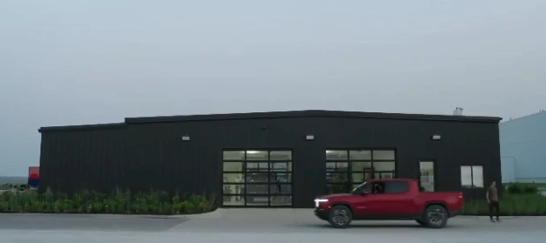 Rivian R1T R1S Official Video: How Does it Feel to Drive a Rivian (Featuring Preorder Holders) SmartSelect_20210805-230300_Samsung Internet