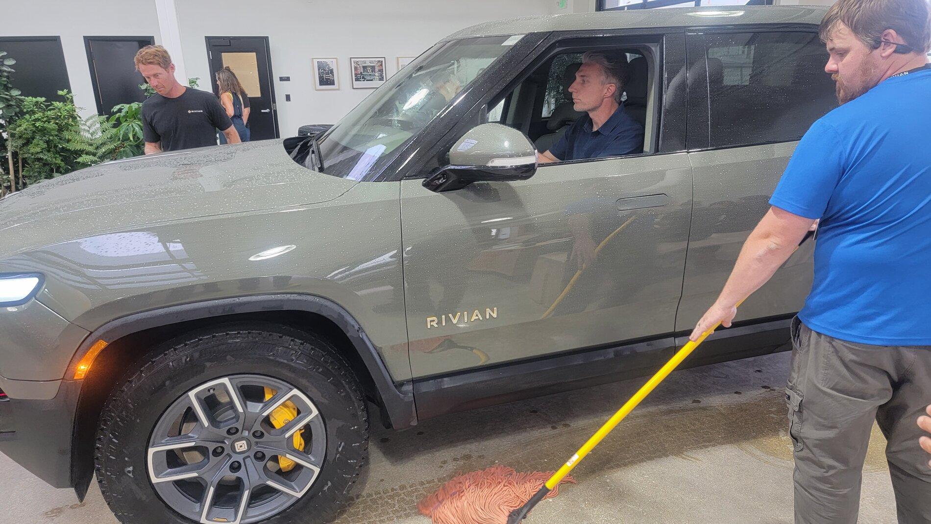 Rivian R1T R1S Official Video: How Does it Feel to Drive a Rivian (Featuring Preorder Holders) 20210729_125833