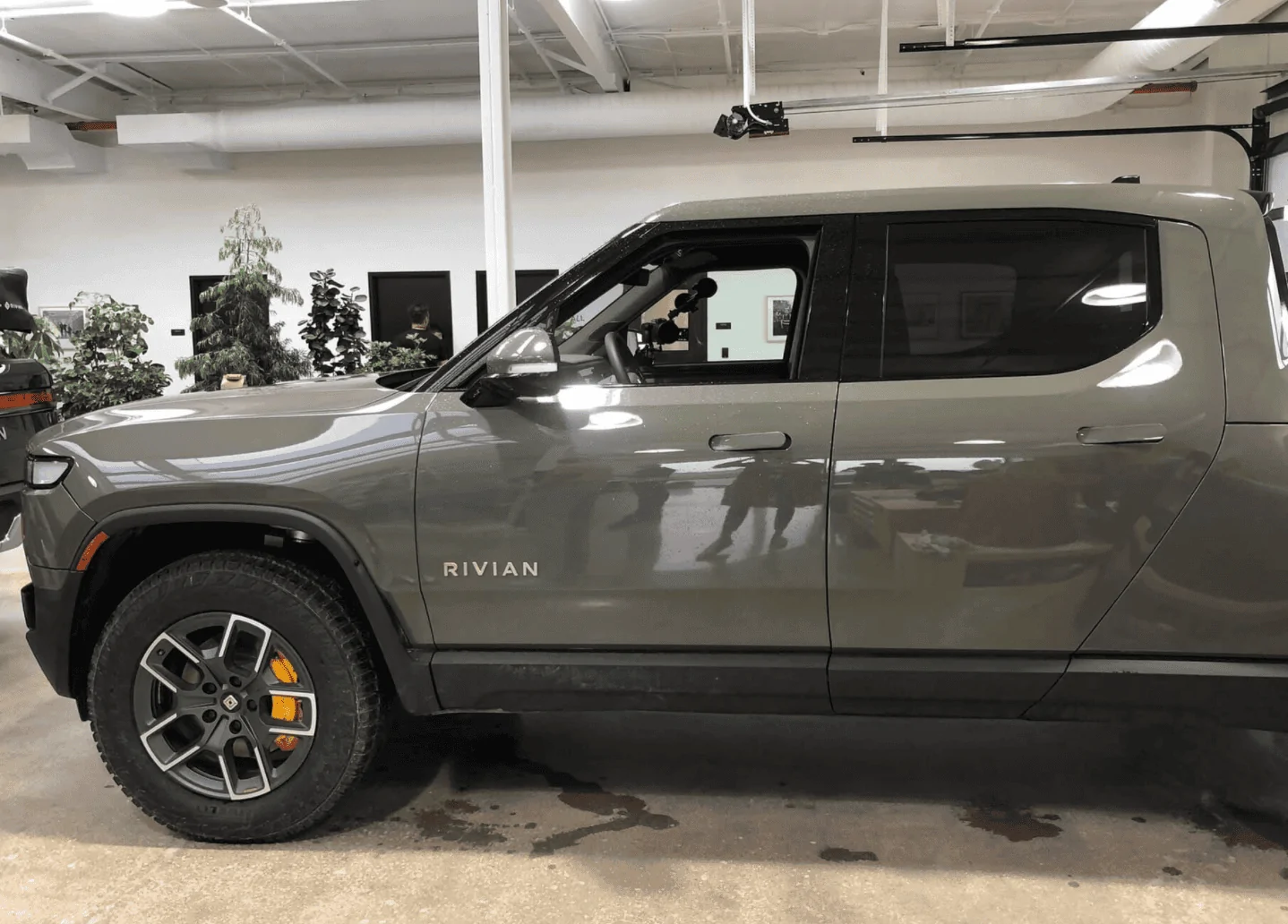Rivian R1T R1S Real Rivian Photos & Videos Screen Shot 2021-08-07 at 1.15.59 PM