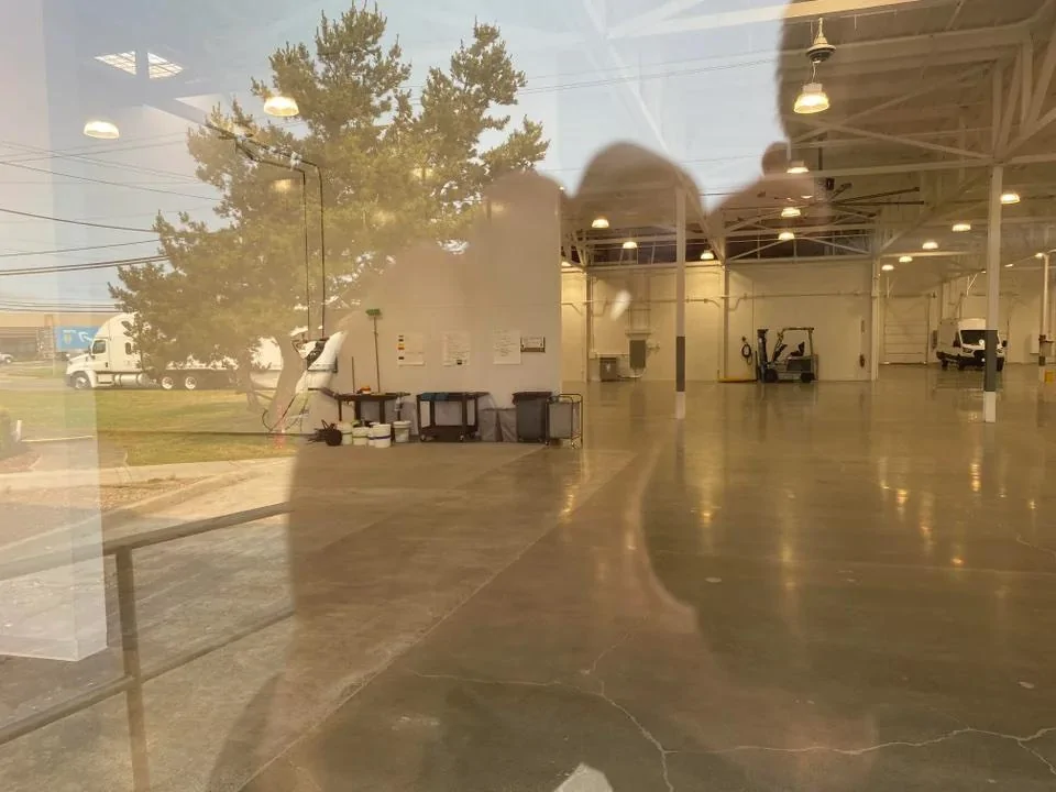 Rivian R1T R1S A look at Rivian Service Centers, now located in Brooklyn, Bellevue, Normal, San Francisco and El Segundo rivian-bay-area-service-center-9-jpeg