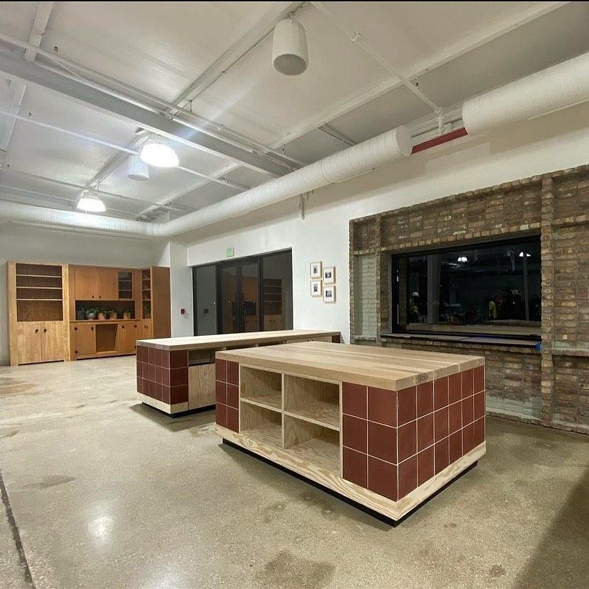 Rivian R1T R1S Rivian Service Centers / Retail Locations List / Other Facilities (Pics & Updates) 2