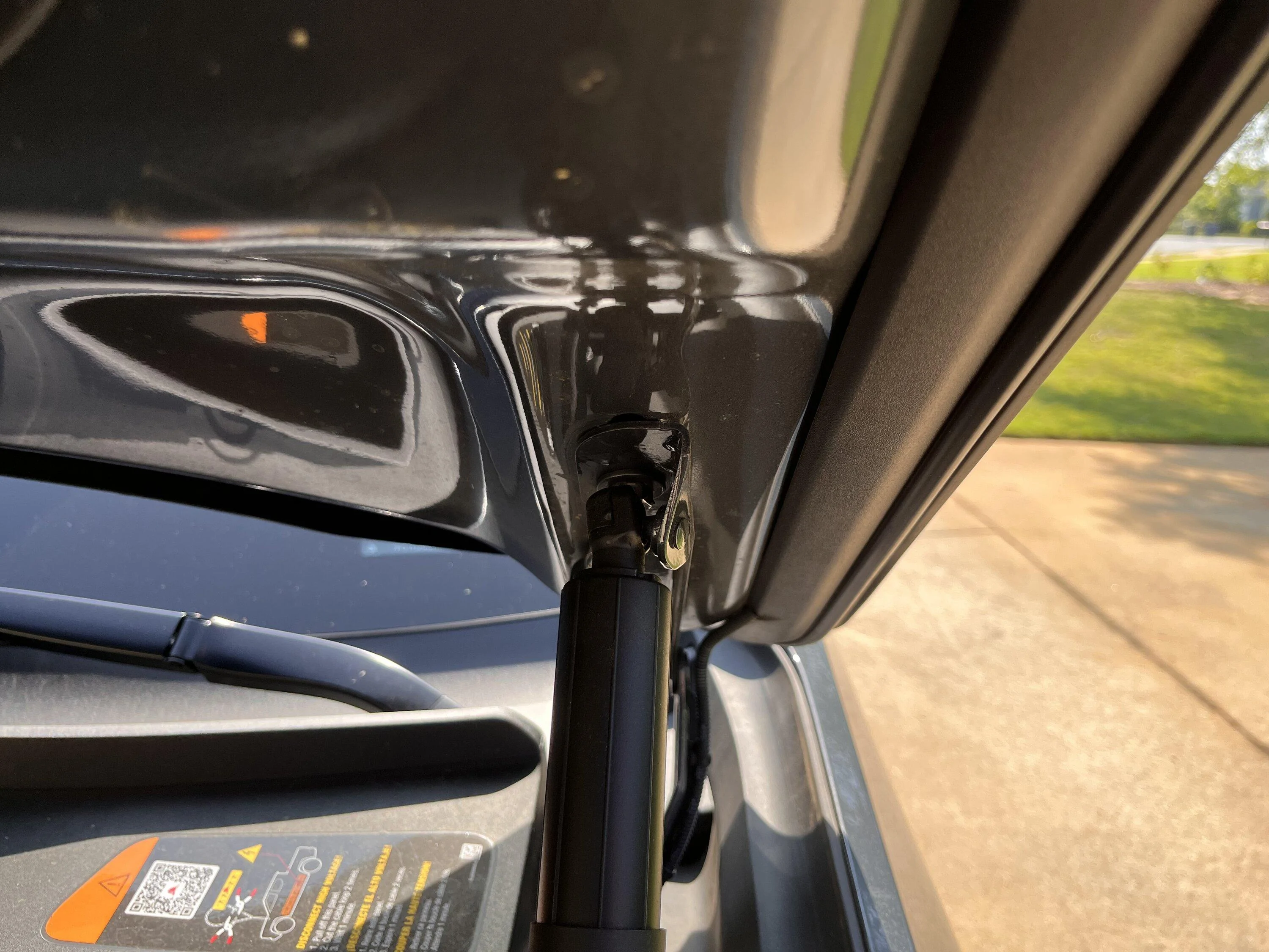 Rivian R1T R1S Bent Hood Hinges? IMG_1522