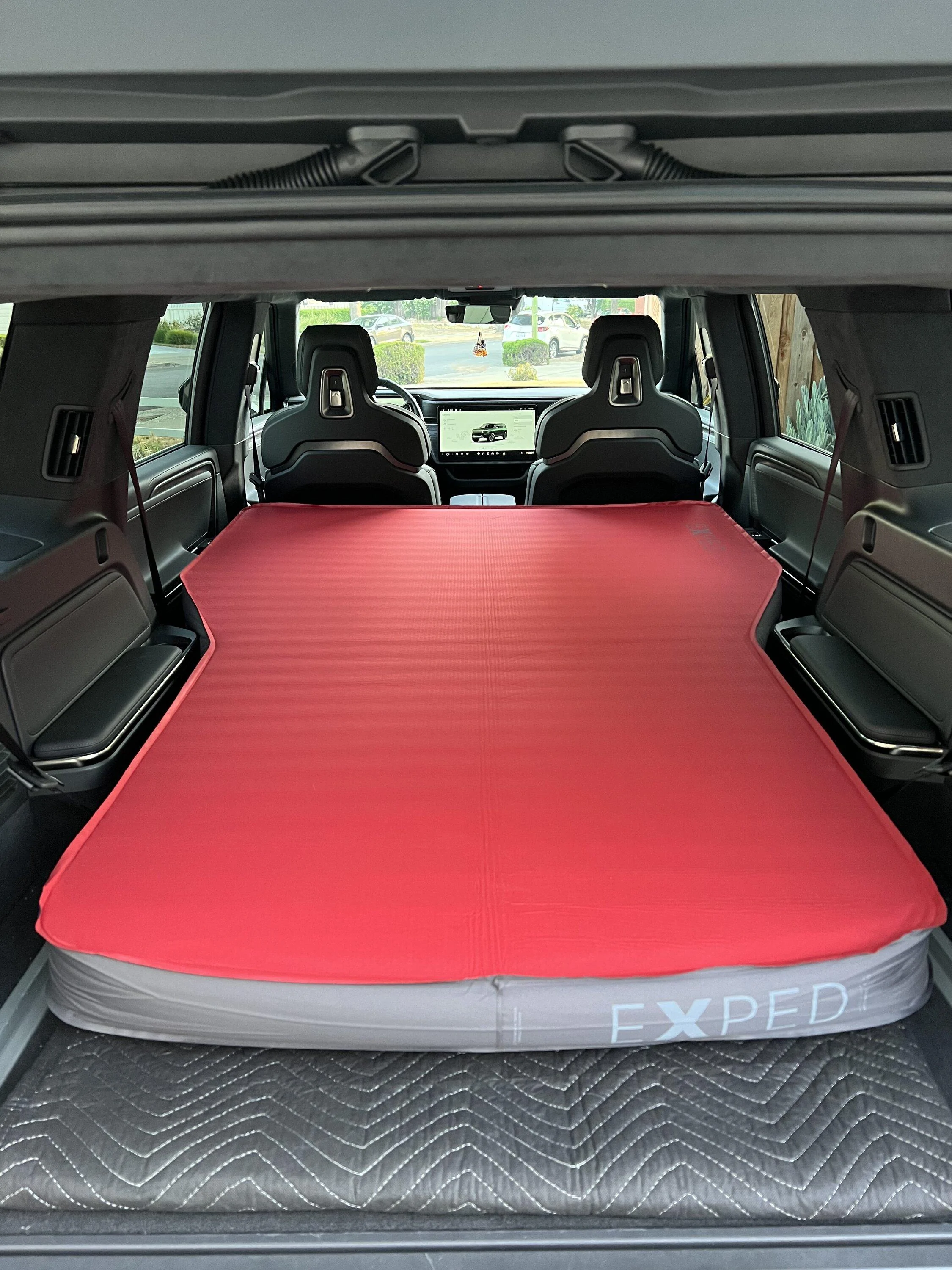 Rivian R1T R1S R1S car camping air mattress recommendations? IMG_5400