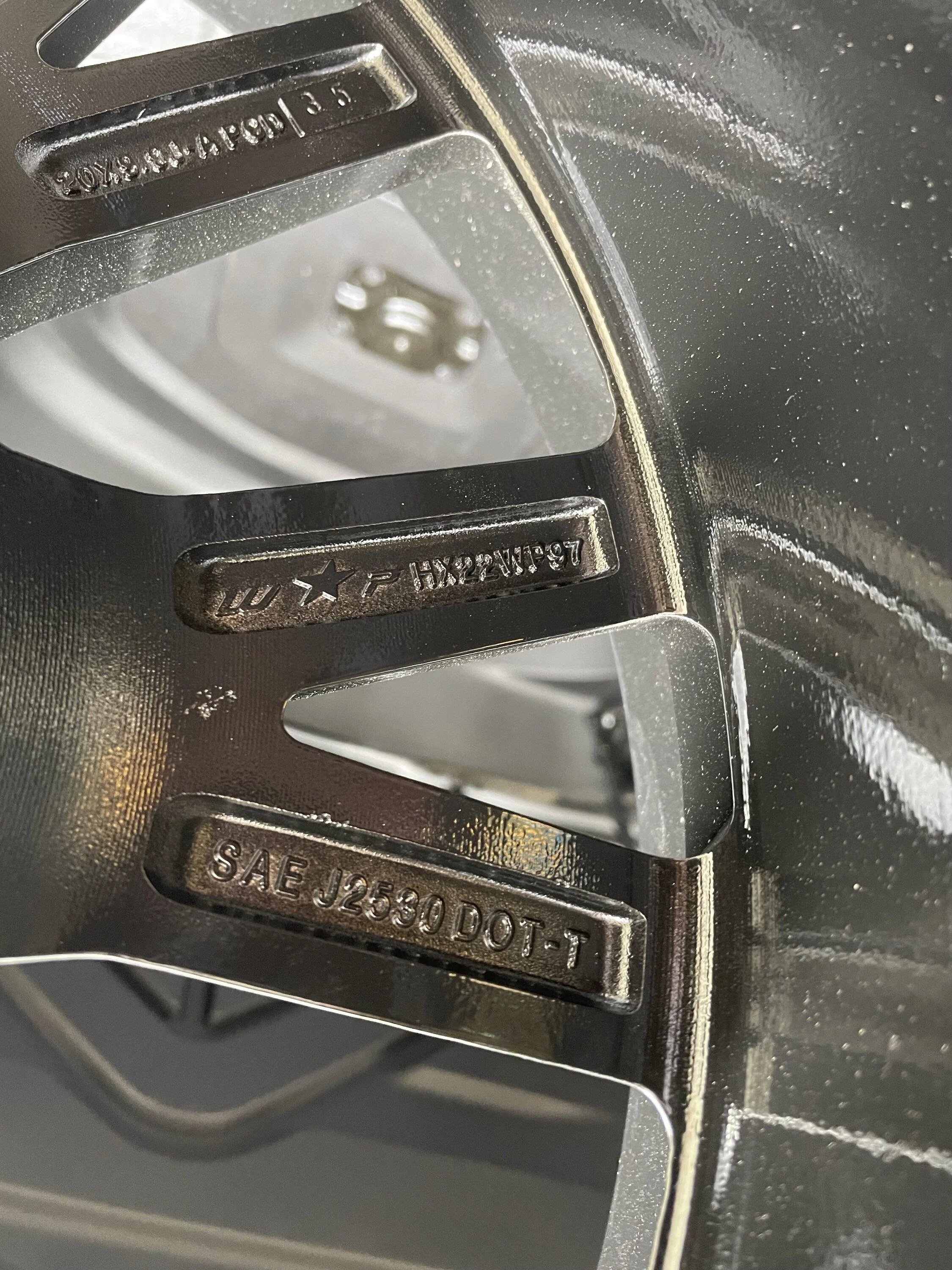 Rivian R1T R1S R1T 20" AT Wheel Weight, Specs, Offset, Bolt Pattern, Construction IMG_5907