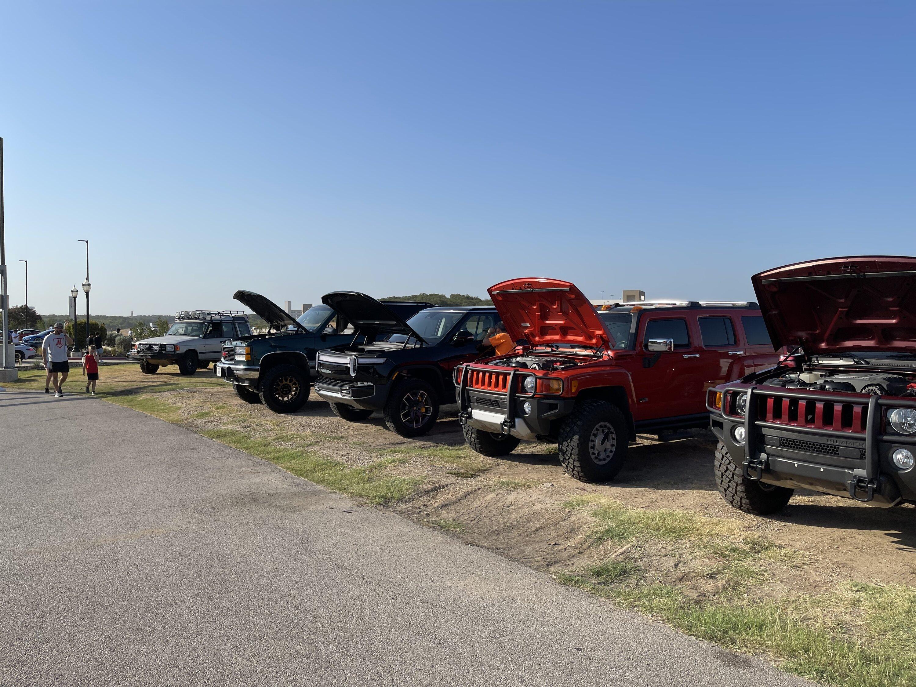 Rivian R1T R1S MidnightRivian 2023 Launch Edition R1S Delivery and Build IMG_2388