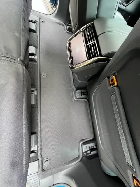 3D MAXpider Custom Fit Kagu Floor Mat (Black) Compatible With Volvo C40 Recharge