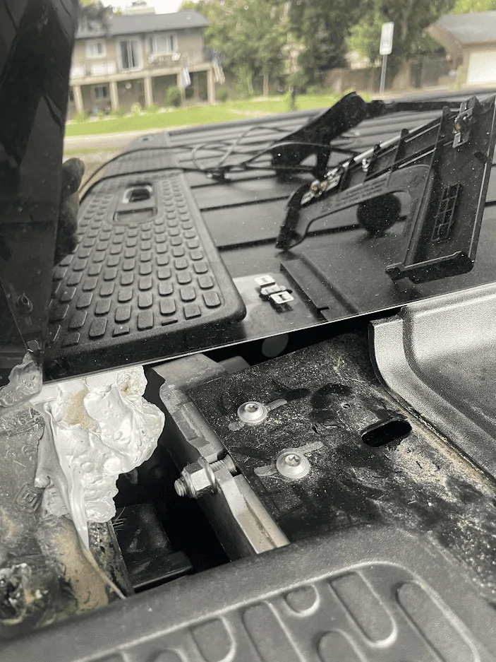 Rivian R1T R1S Zonehawk R1T Build & Accessories Install Walkthrough 1690748168365