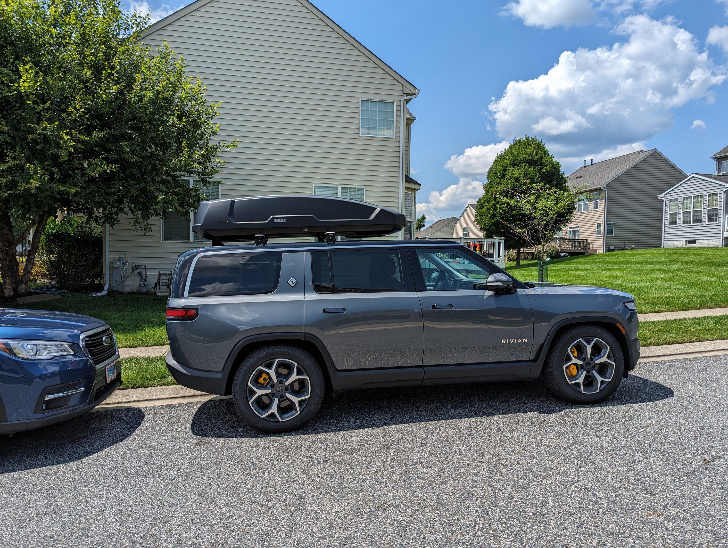 Rivian R1T R1S Thule Force XT XXL Rooftop Cargo Box installed on R1S PXL_20230731_175031234