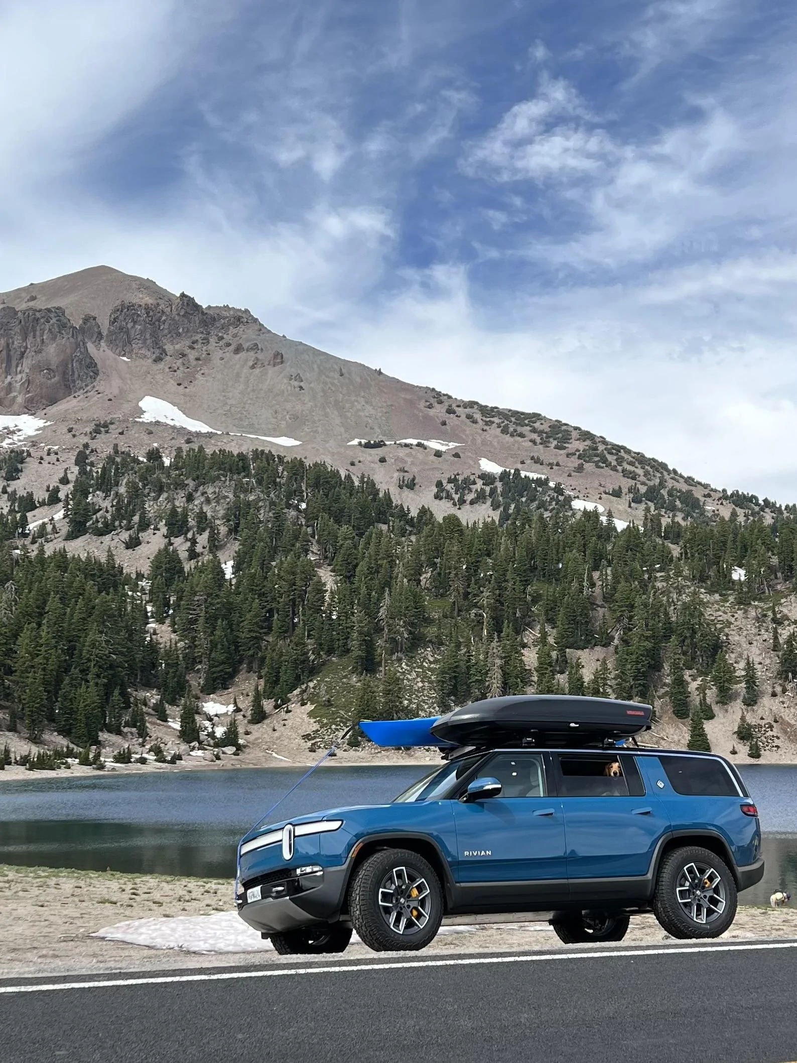 Rivian R1T R1S Thule Force XT XXL Rooftop Cargo Box installed on R1S IMG_1721