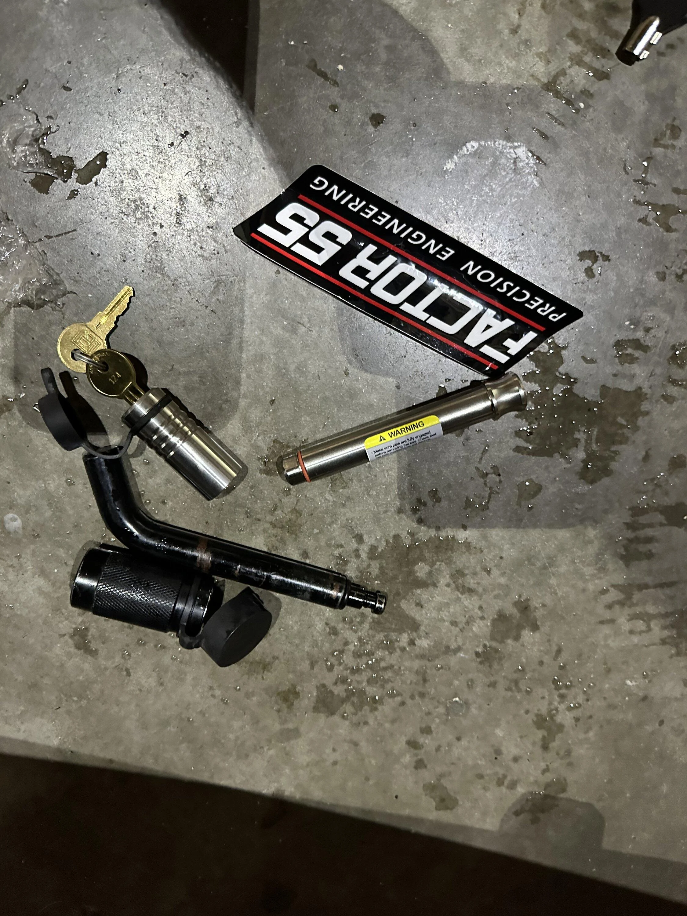 Rivian R1T R1S Hitch Pin Recommendation? IMG_5837