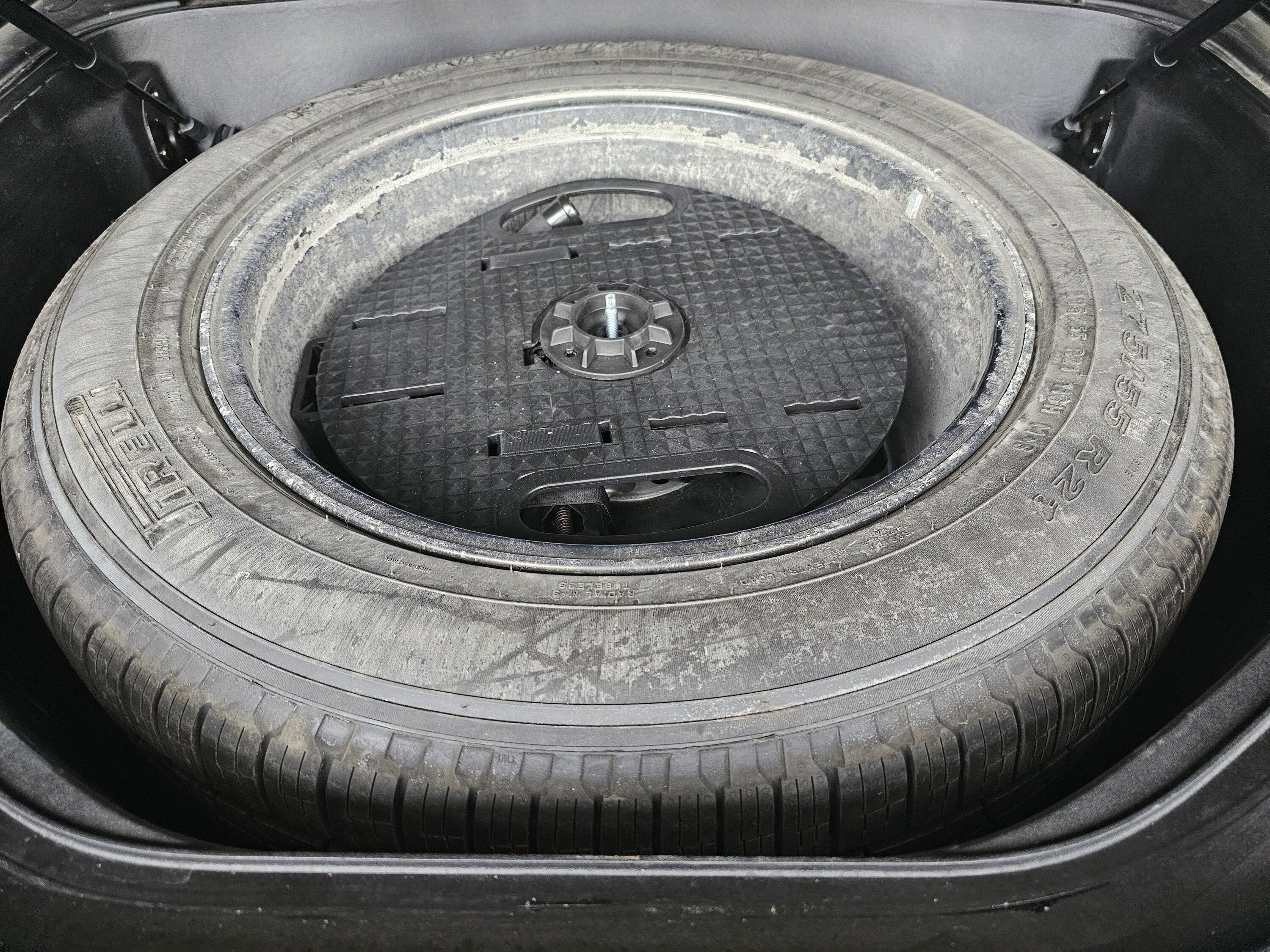 Rivian R1T R1S 21s full kit (5 tires) or for spares! 20230801_154709