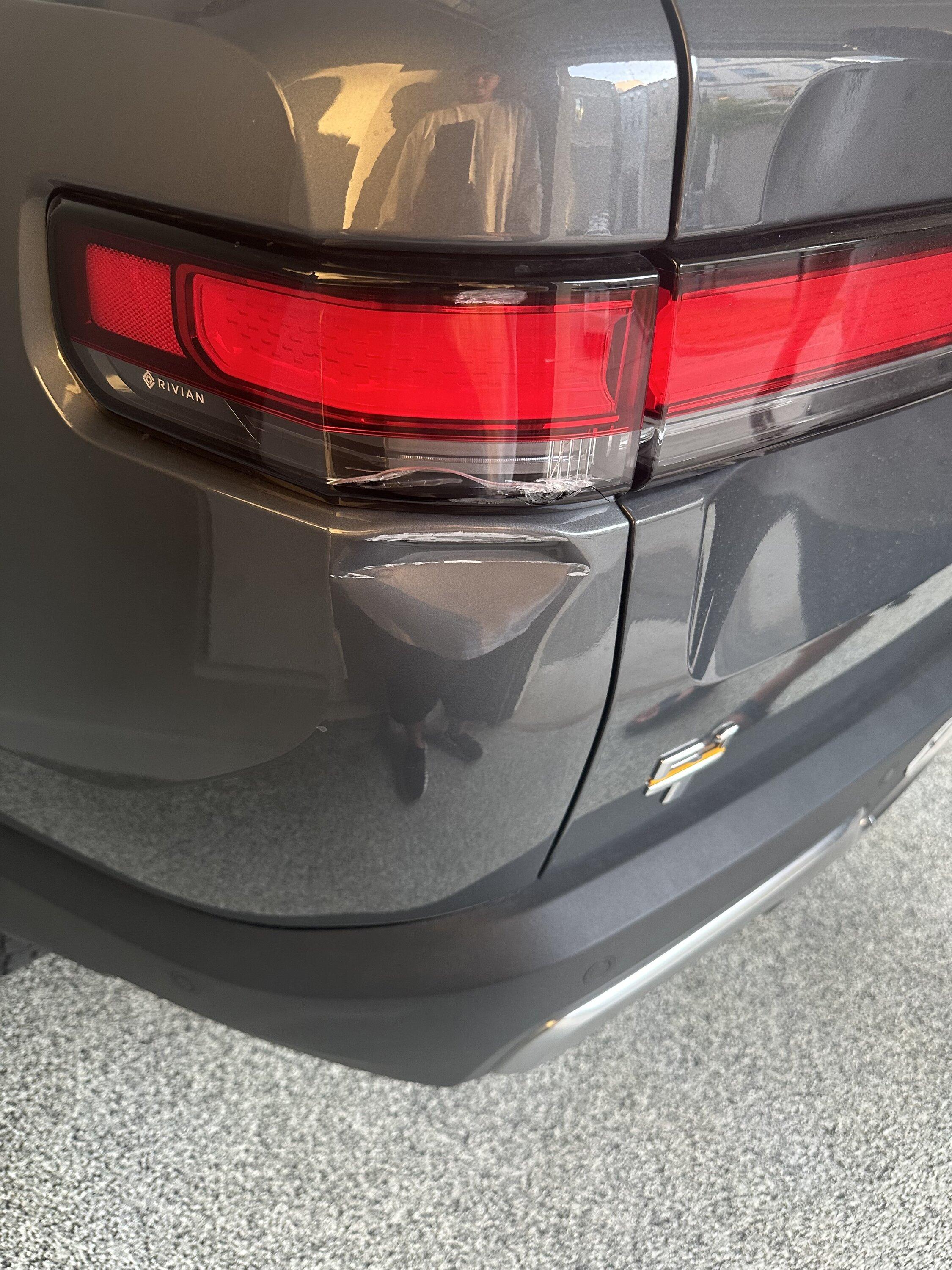 Rivian R1T R1S Body shop repairs -- use Rivian repair center 300 miles away or local body shop? IMG_1530