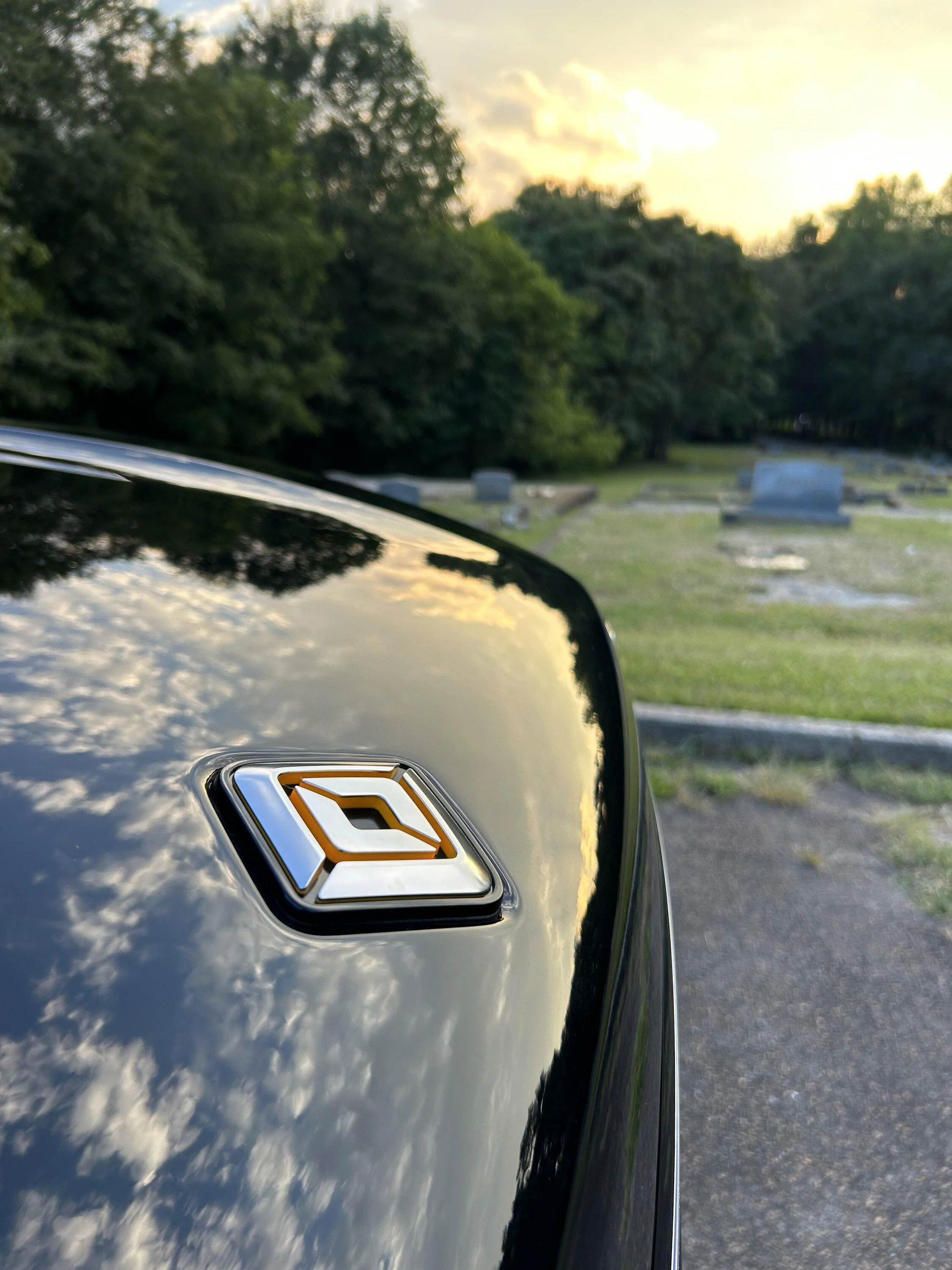 Rivian R1T R1S ATL_R1S Midnight Black Build IMG_0613