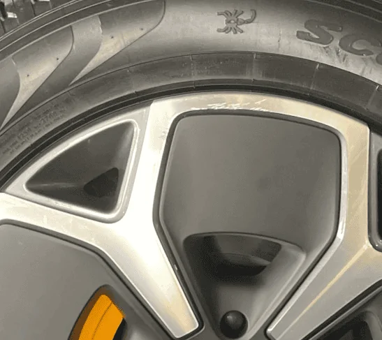 Rivian R1T R1S Help me solve a mystery (likely Rivian valet abuse) 1691110631289