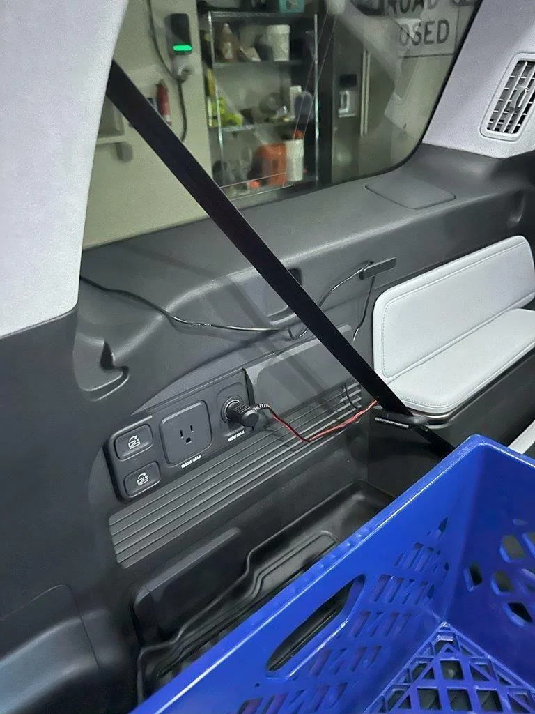 Rivian R1T R1S Hardwire Midland MXT275 GMRS 2-Way Radio with rear 12V power tap (R1S) IMG_5720.jpg?ixlib=rails-4.2