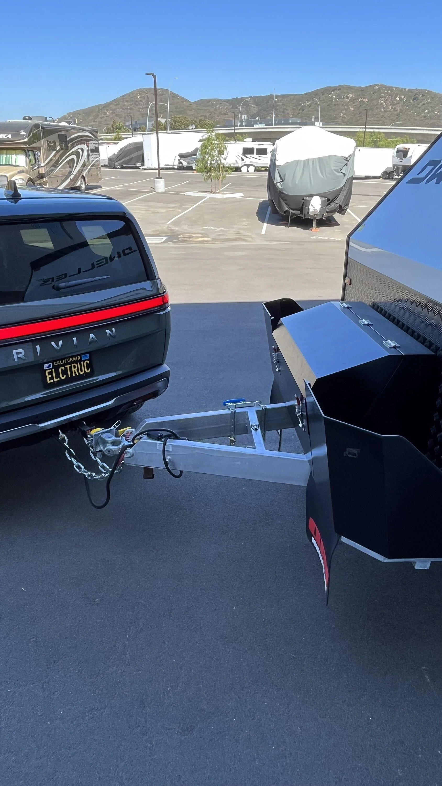 Rivian R1T R1S Outback Innovations ‘DWELLER 15’ Overlanding Trailer For R1S Towing IMG_0162