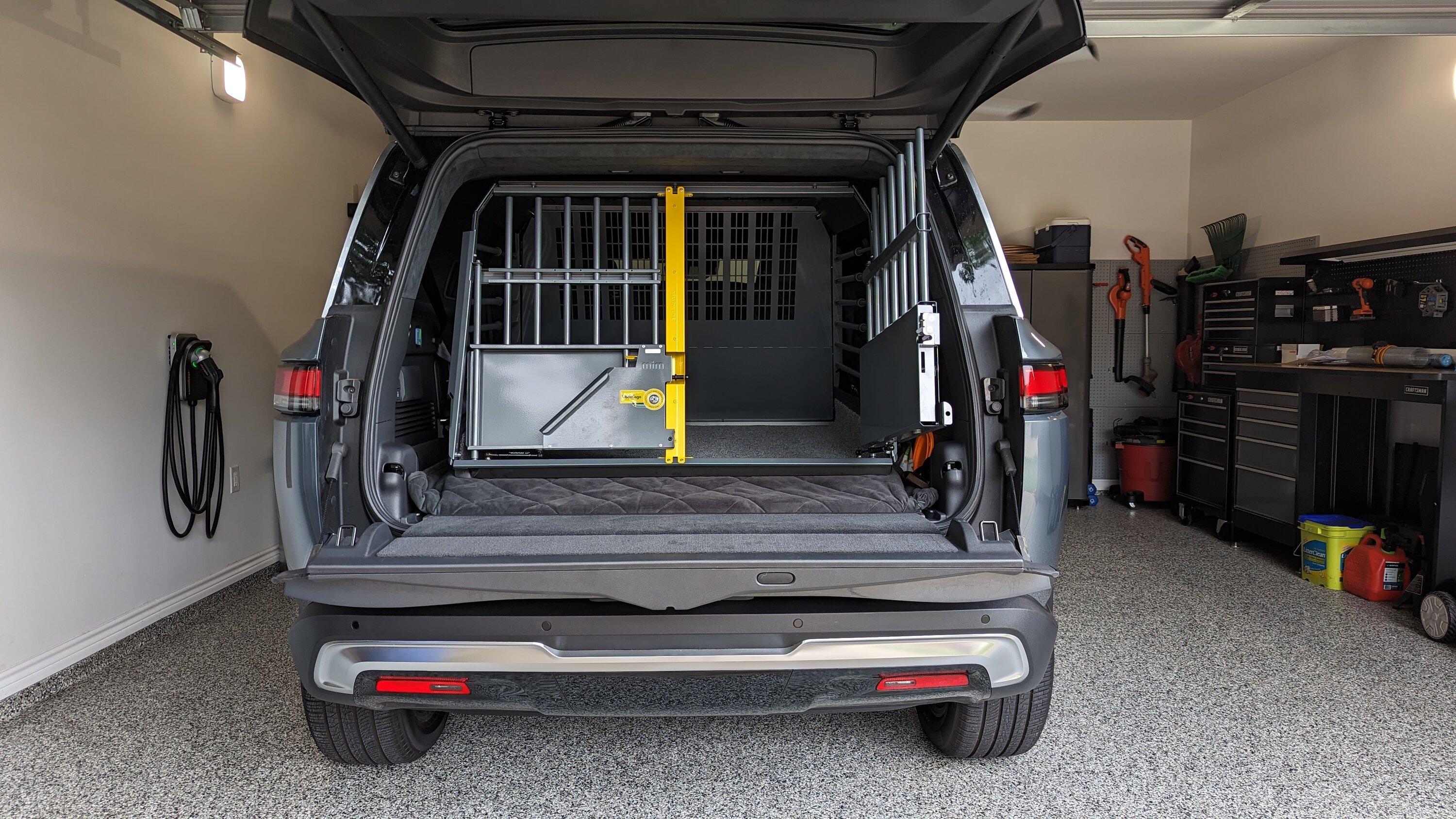 r1s_dog_crate.jpg